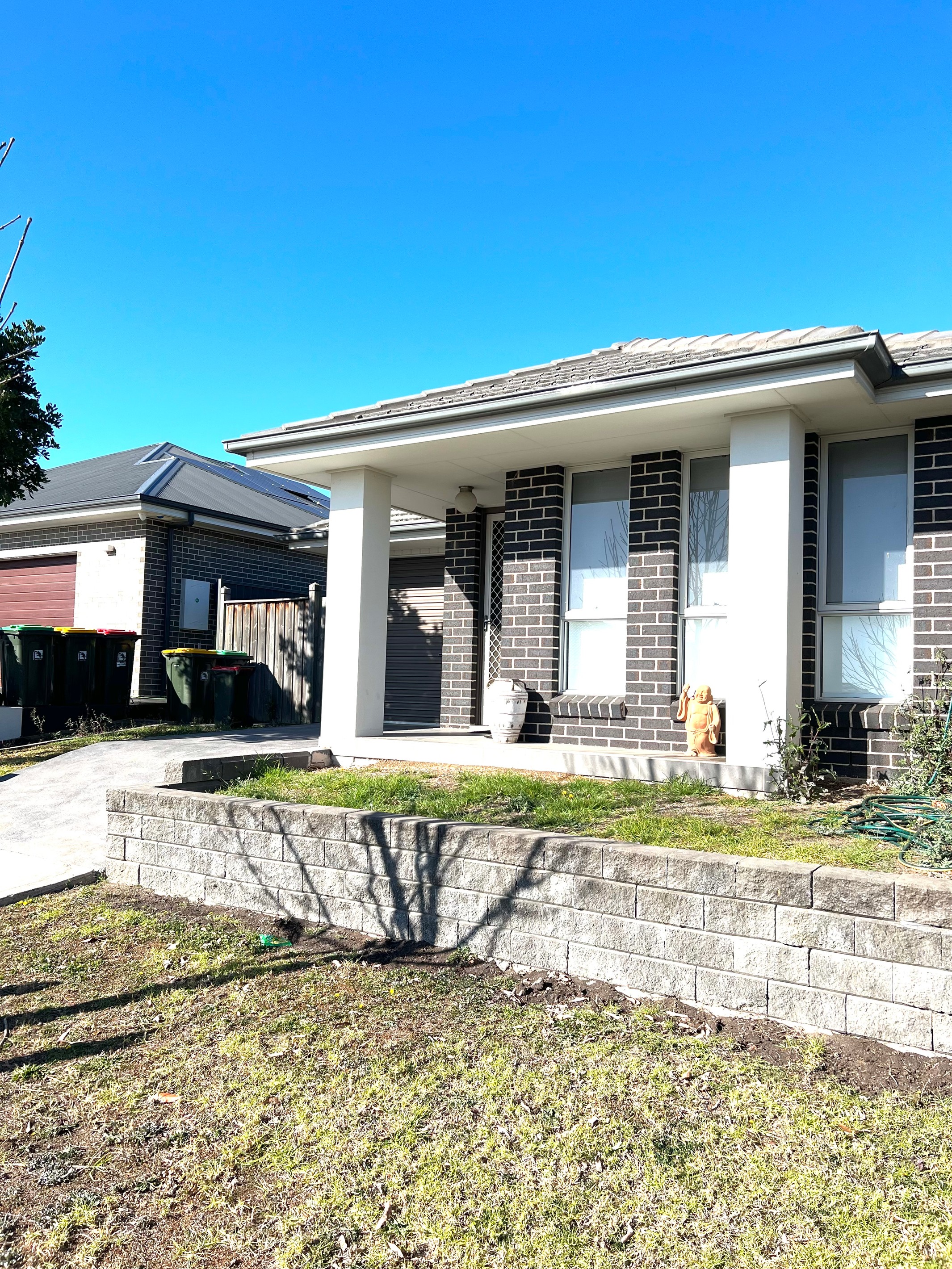 2 Thorpe Circuit, Oran Park, NSW 2570