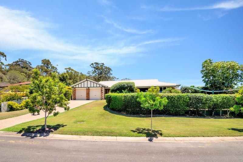 17 Kosciusko Crescent, Southport, QLD 4215