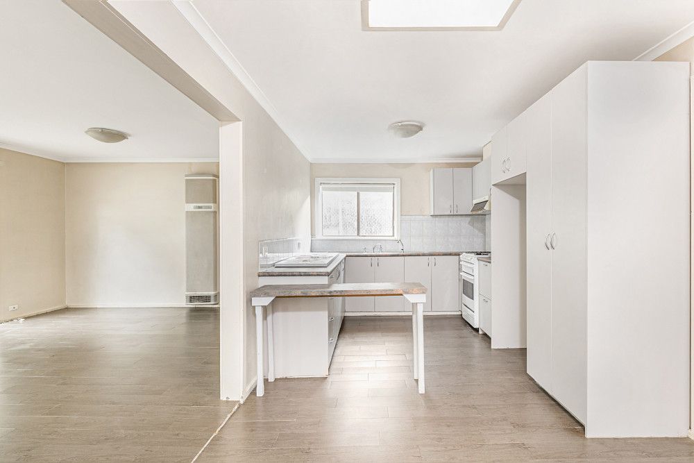 8 Ryan Grove, Blackburn South, VIC 3130