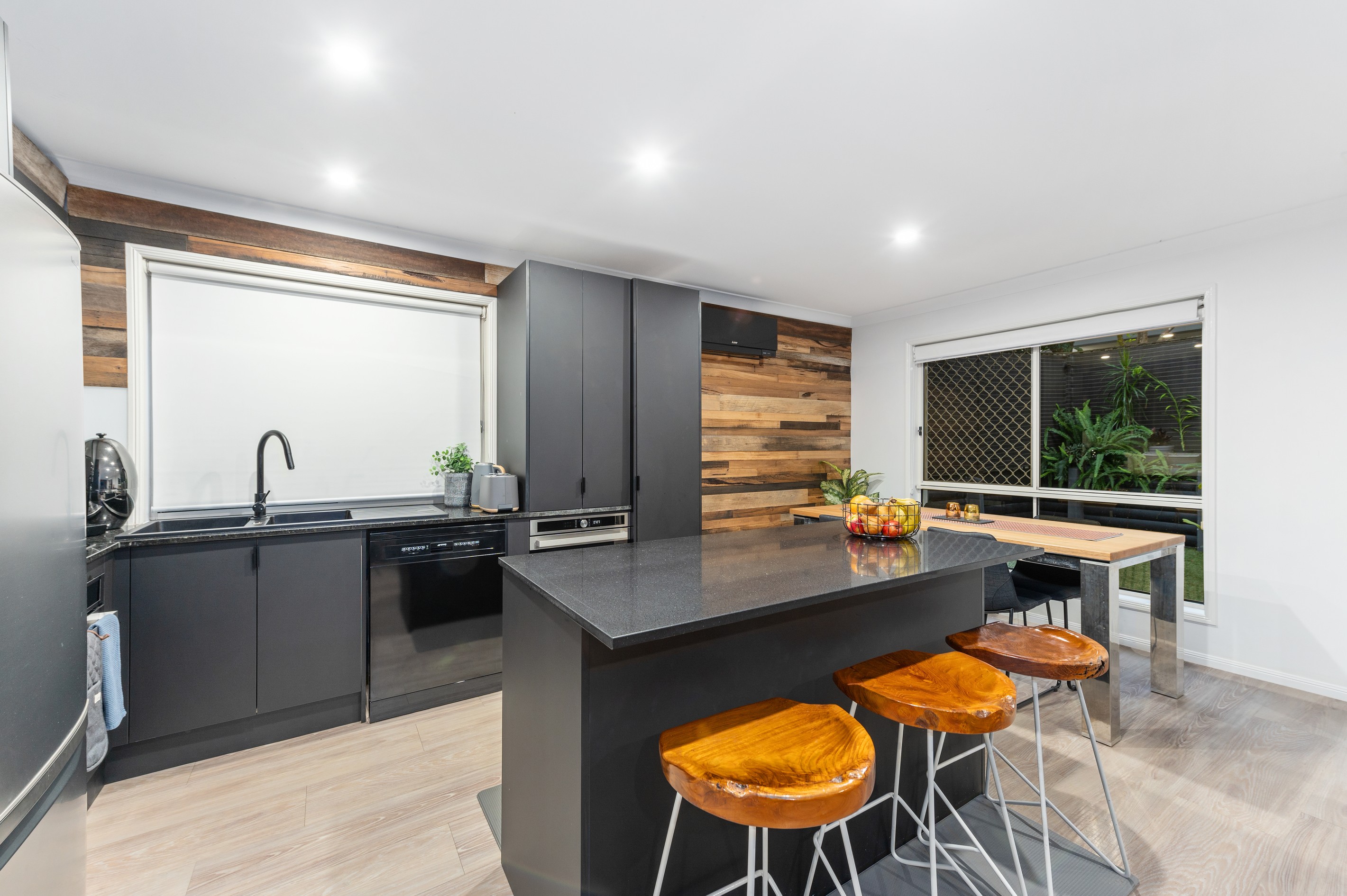 16/1-3 Carnarvon Court, Oxenford, QLD 4210