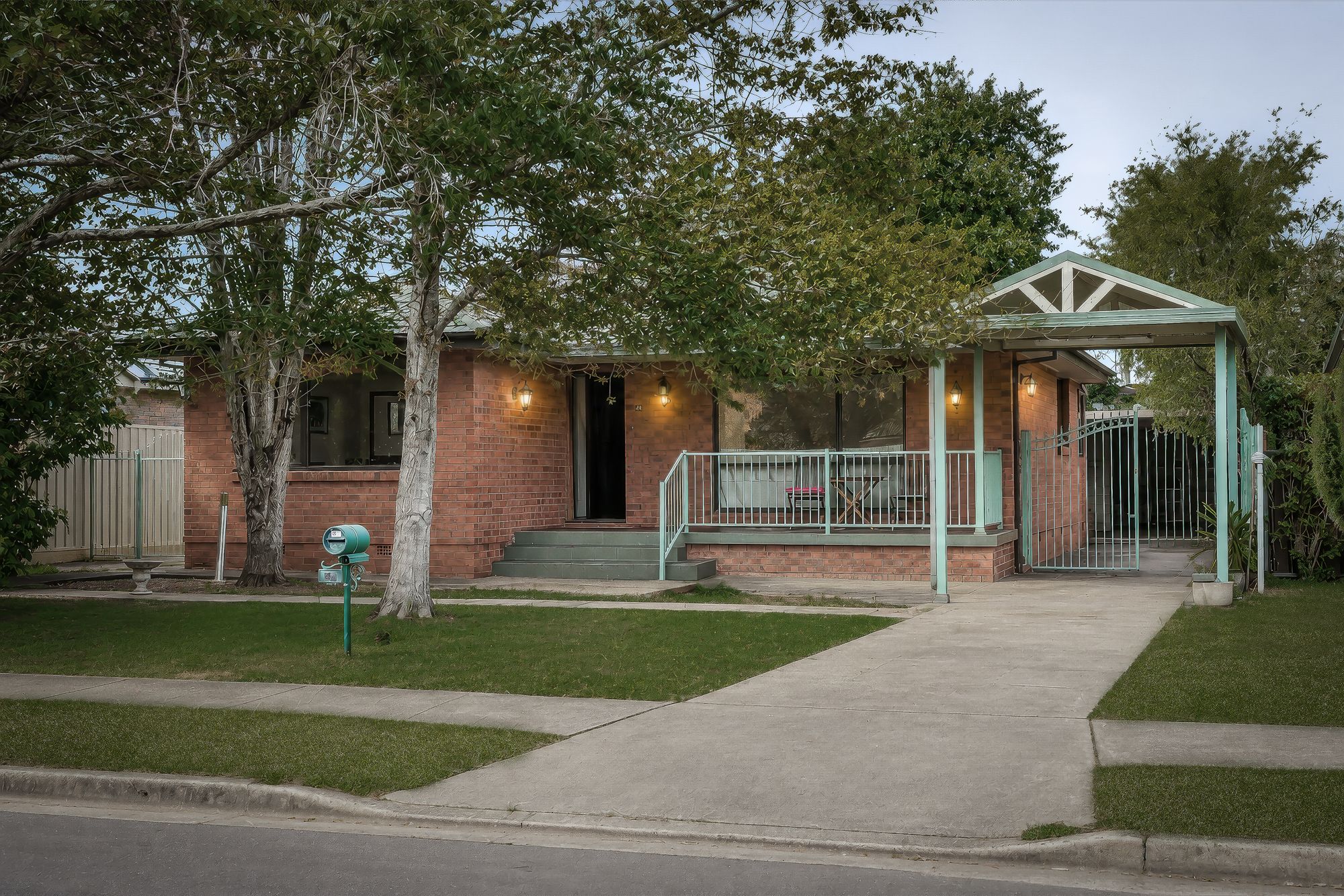 44 Gardenia Avenue — photo from Ray White United Group