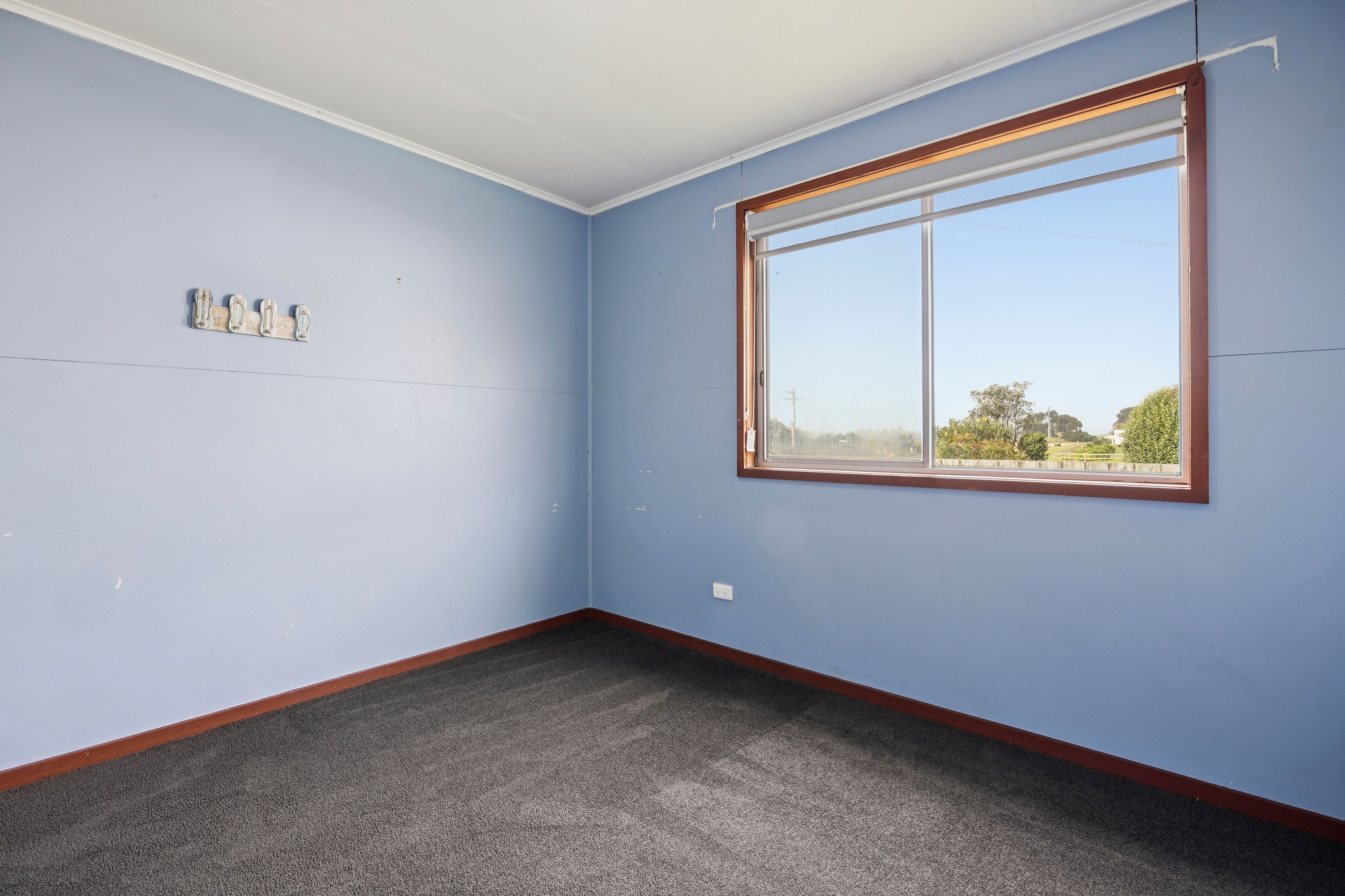61 Halladale Road — photo 6 of 14