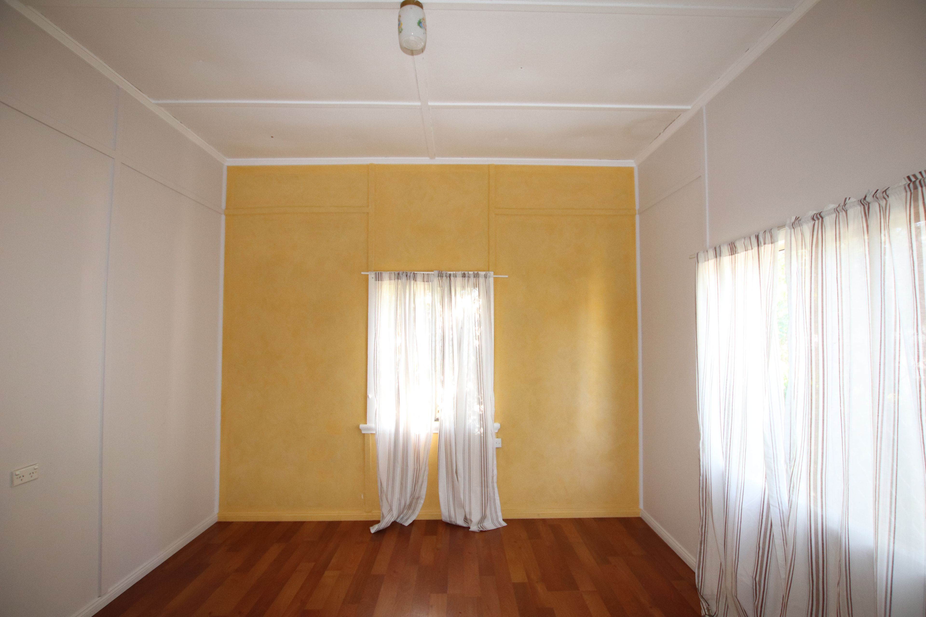 83 Grevillea Street — photo 8 of 11