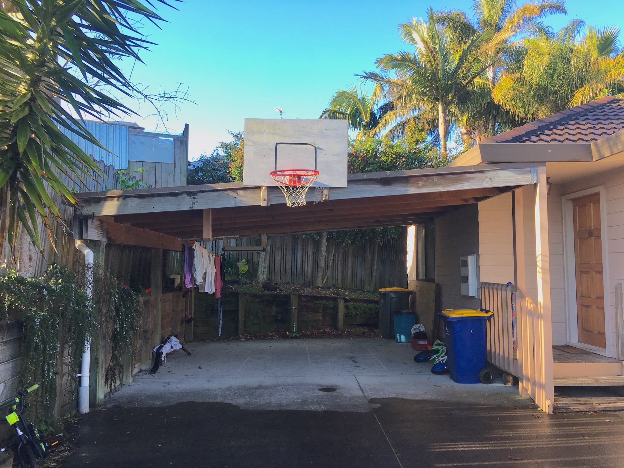 8 Mira Place, Sunnynook, North Shore City