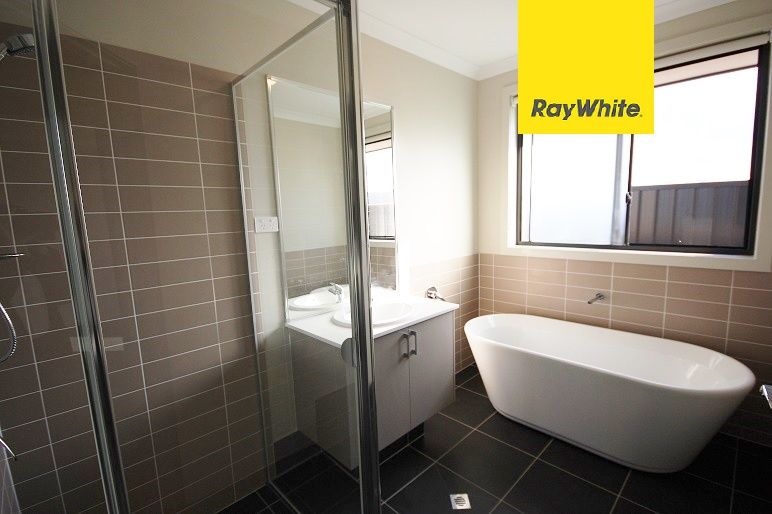 3 Kenway Street, Oran Park, NSW 2570