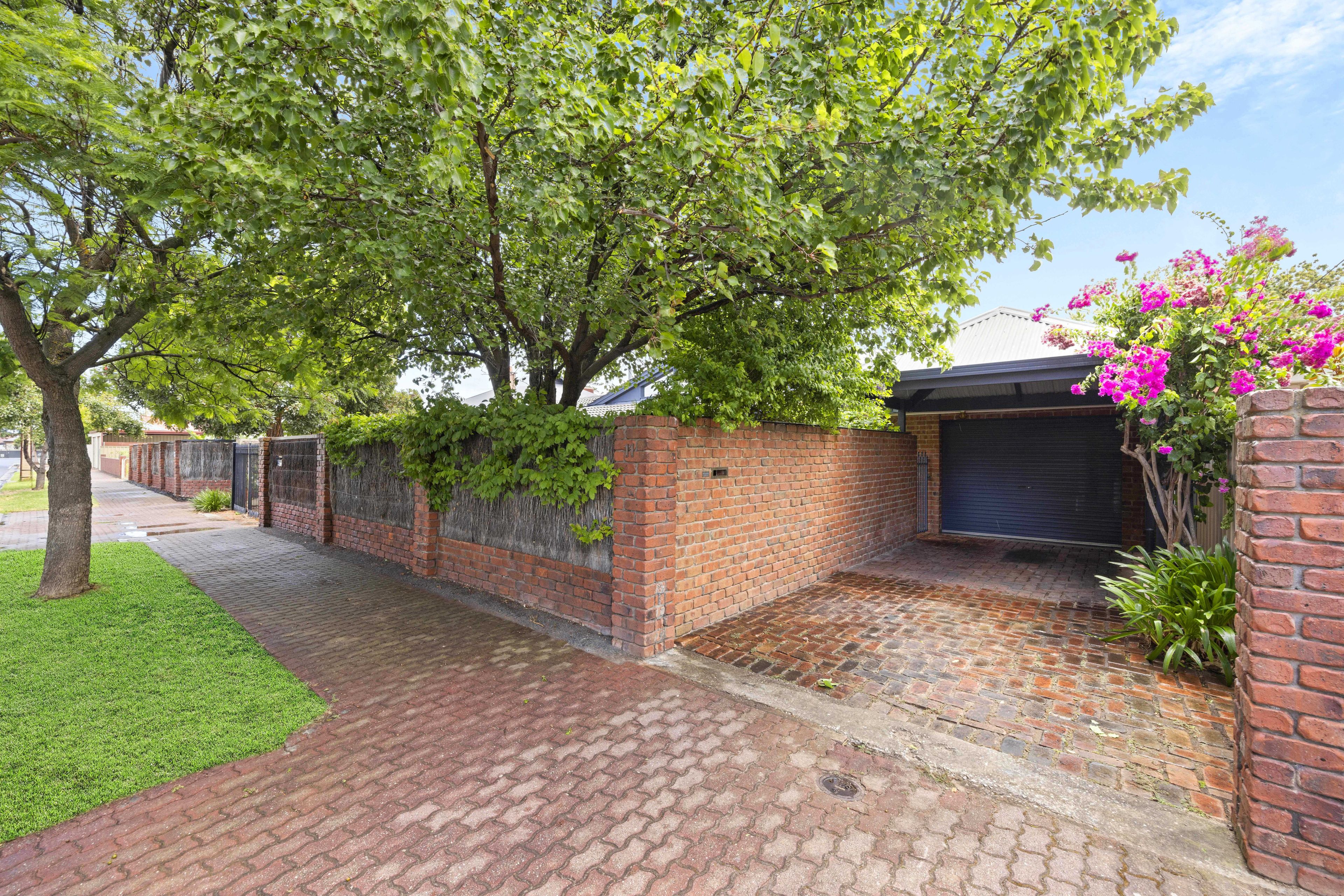 11 Young Street, Glenelg East, SA 5045 Sold House Ray White Kensington