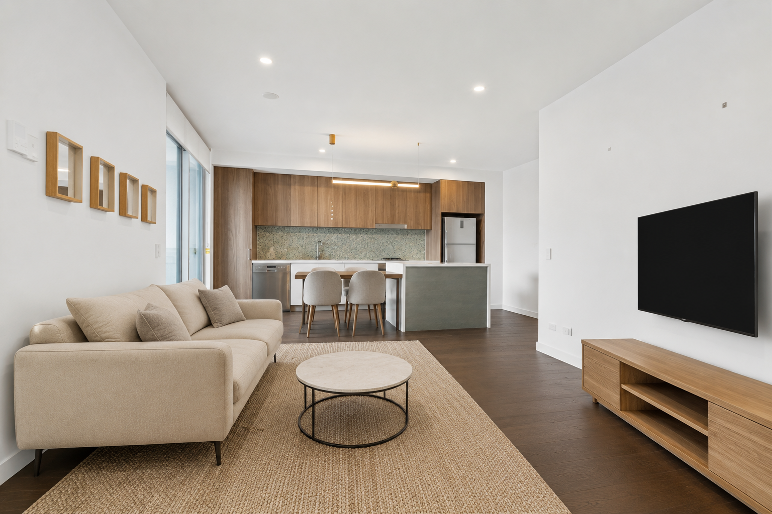 401/705 Main Street — photo 3 of 14