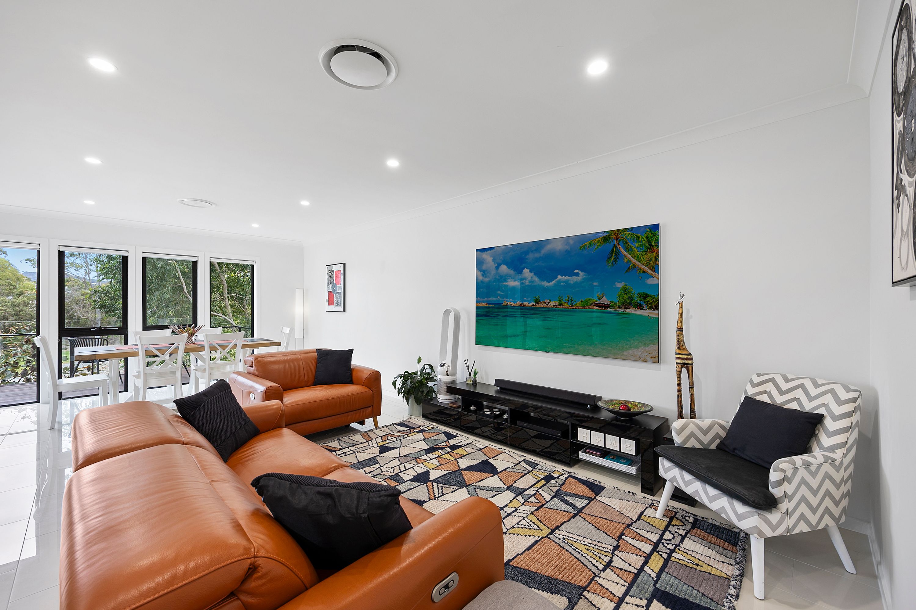 69 Easthill Drive, Robina, QLD 4226 - Sold Townhouse - Ray White Unique ...