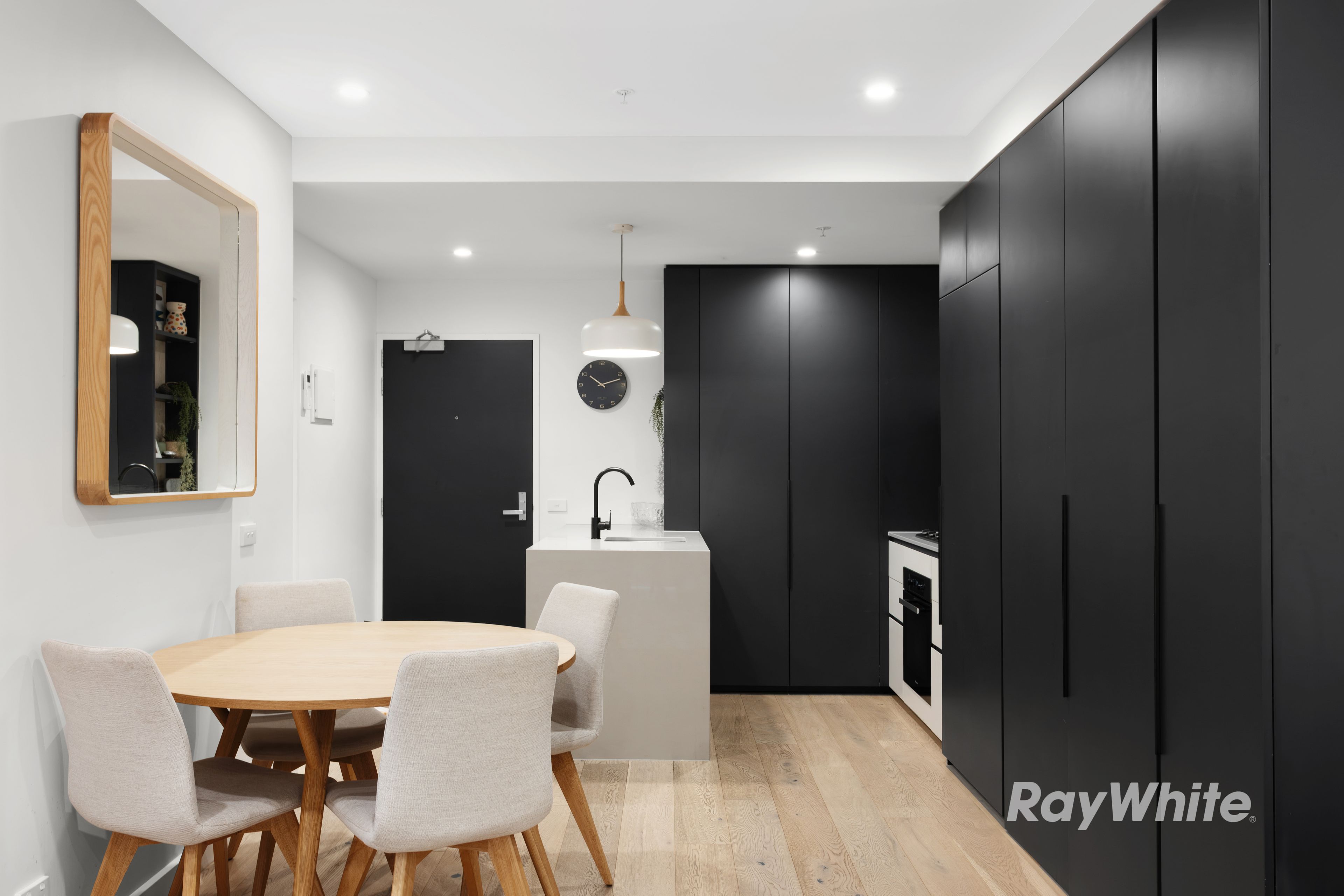 202/92 Mimosa Road — photo 9 of 10