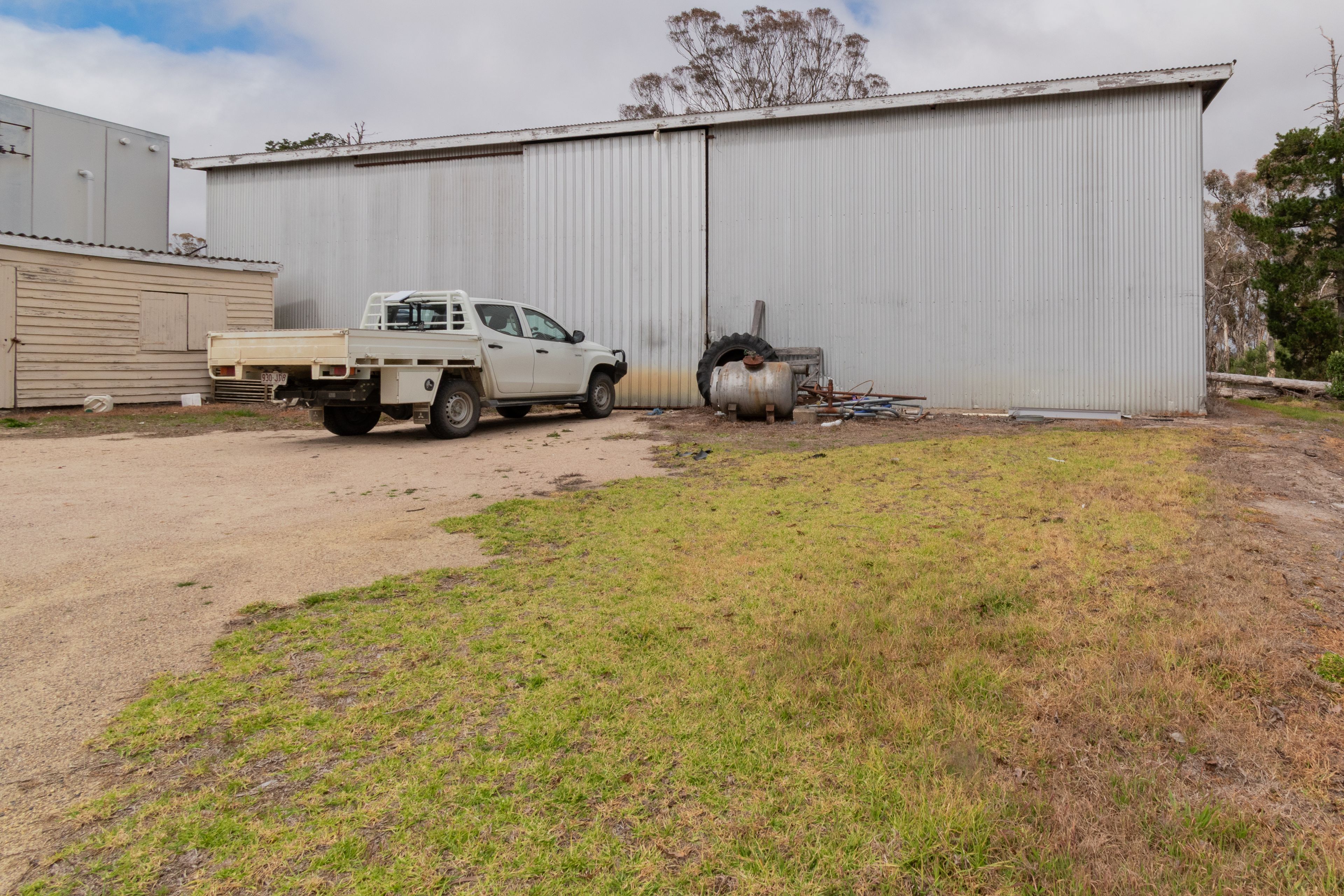 24935 New England Highway — photo 24 of 29