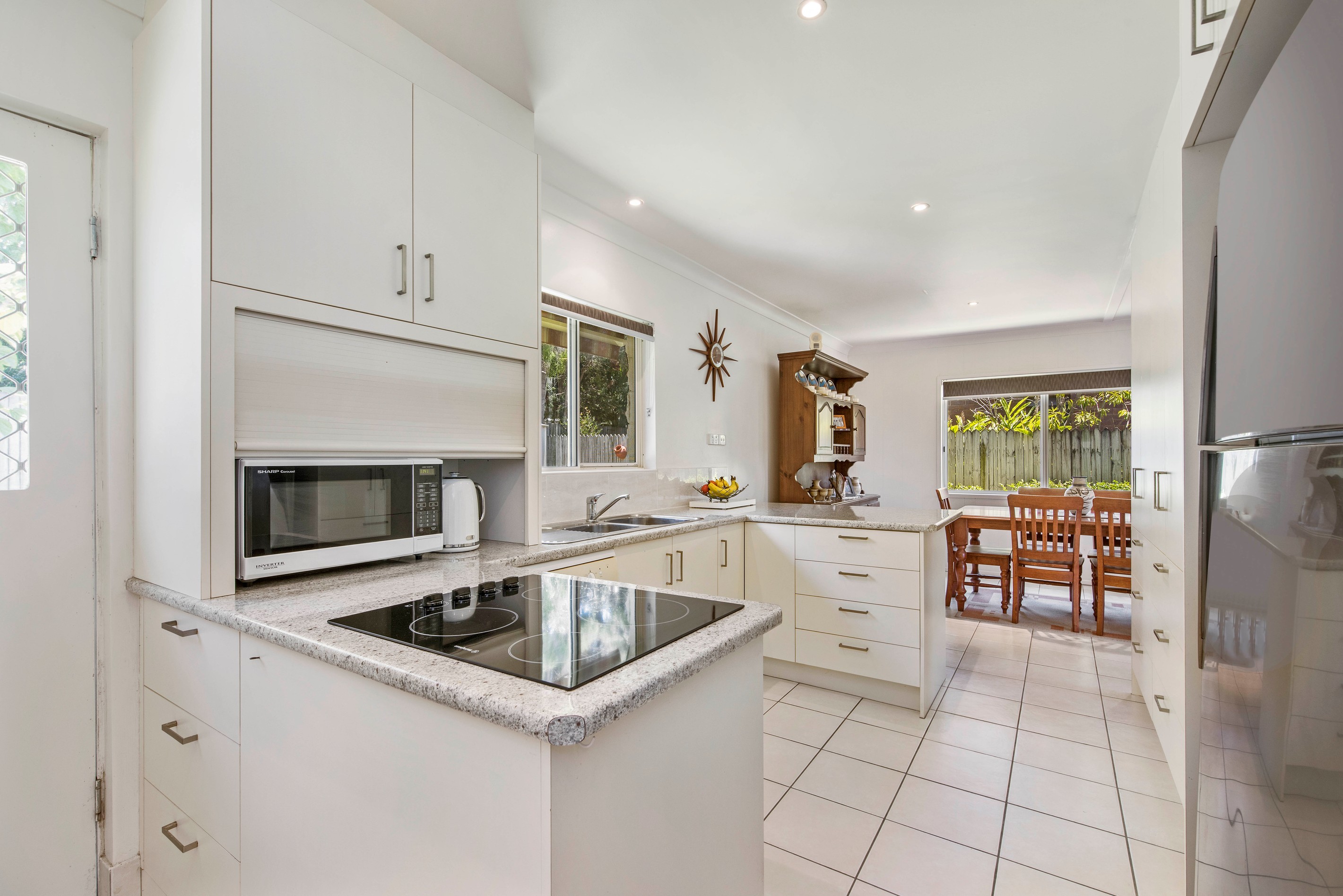 8 Balemo Street, Battery Hill, QLD 4551