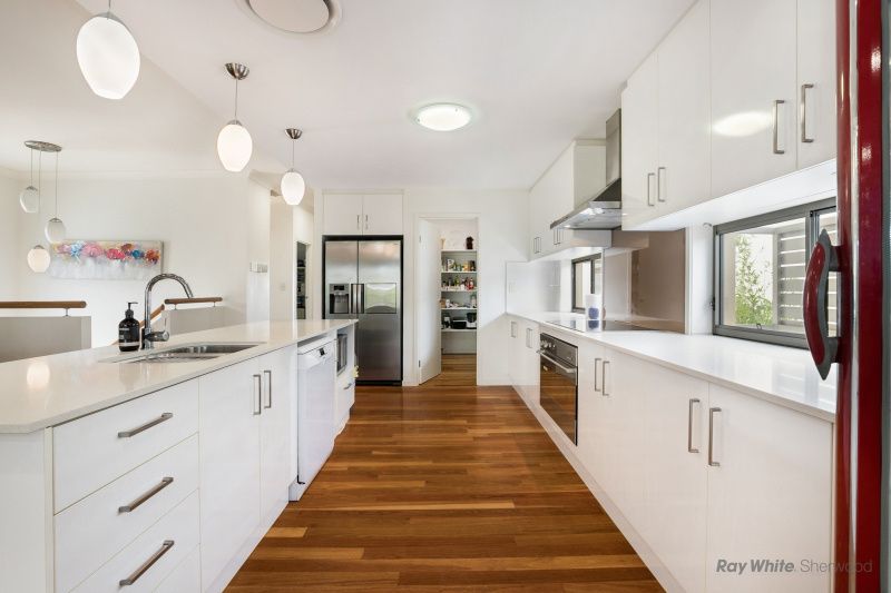 381 Verney Road East, Graceville, QLD 4075