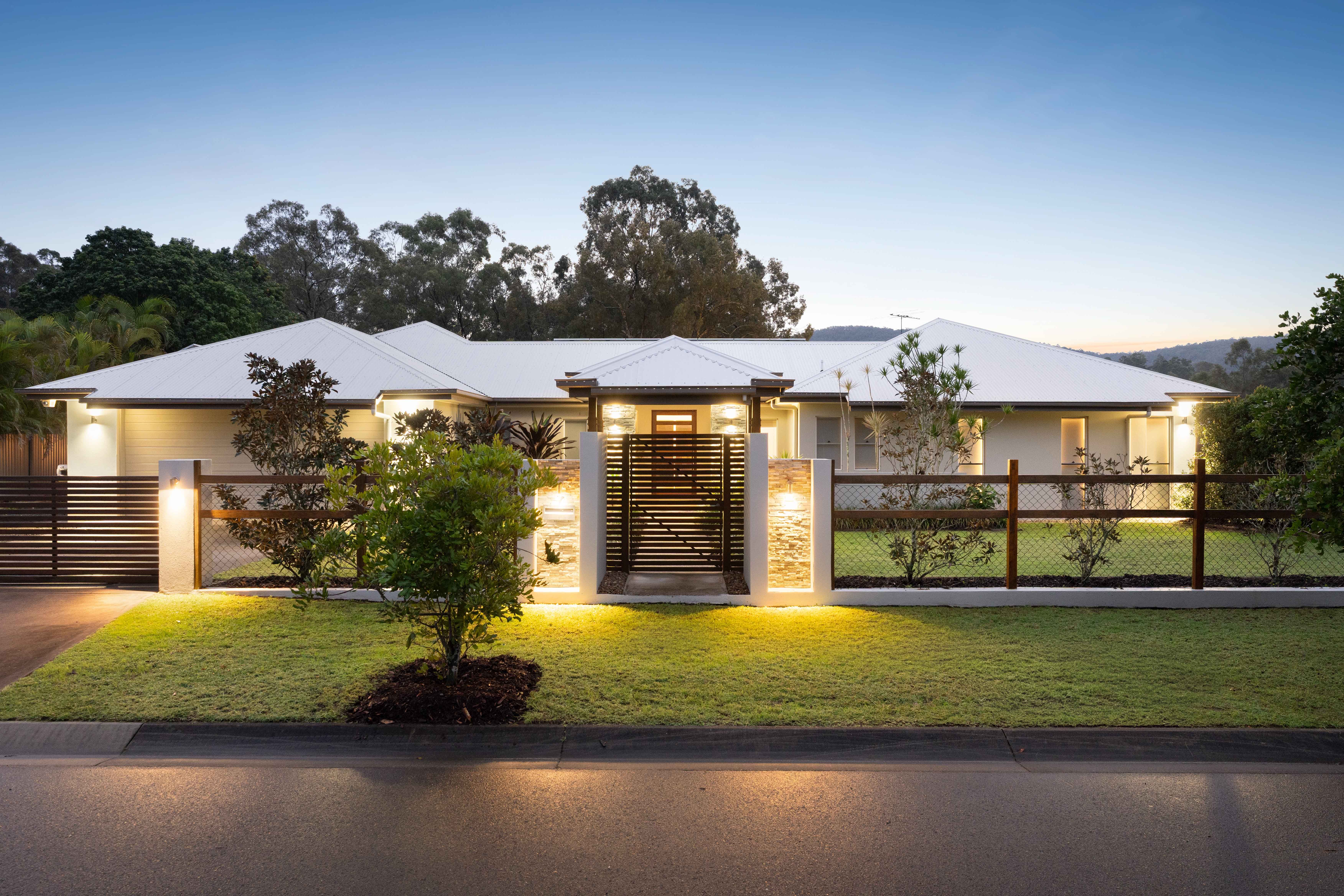 7 Jack Holt Place, Mount Crosby, QLD 4306