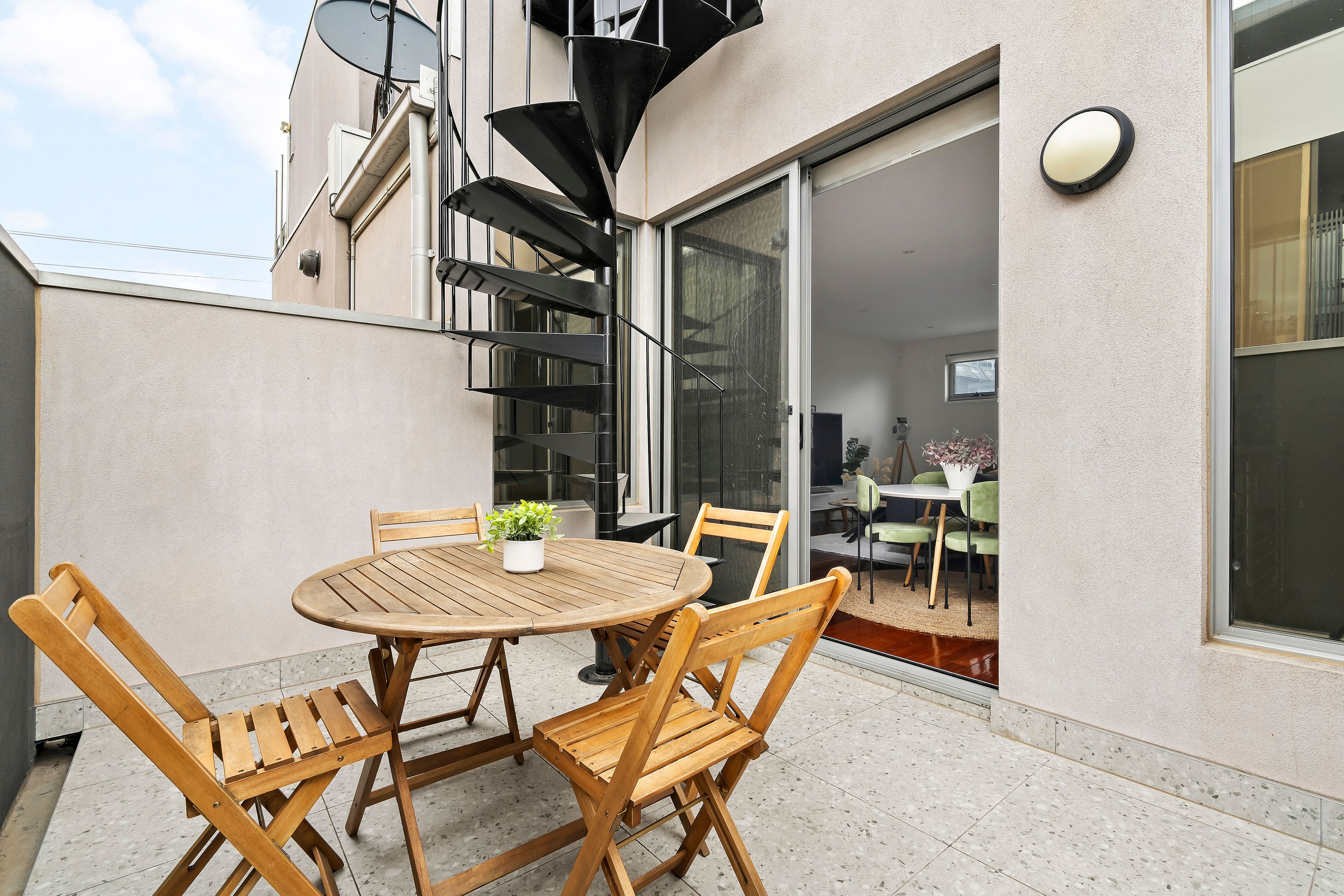 2/221 Brunswick Road, Brunswick, VIC 3056