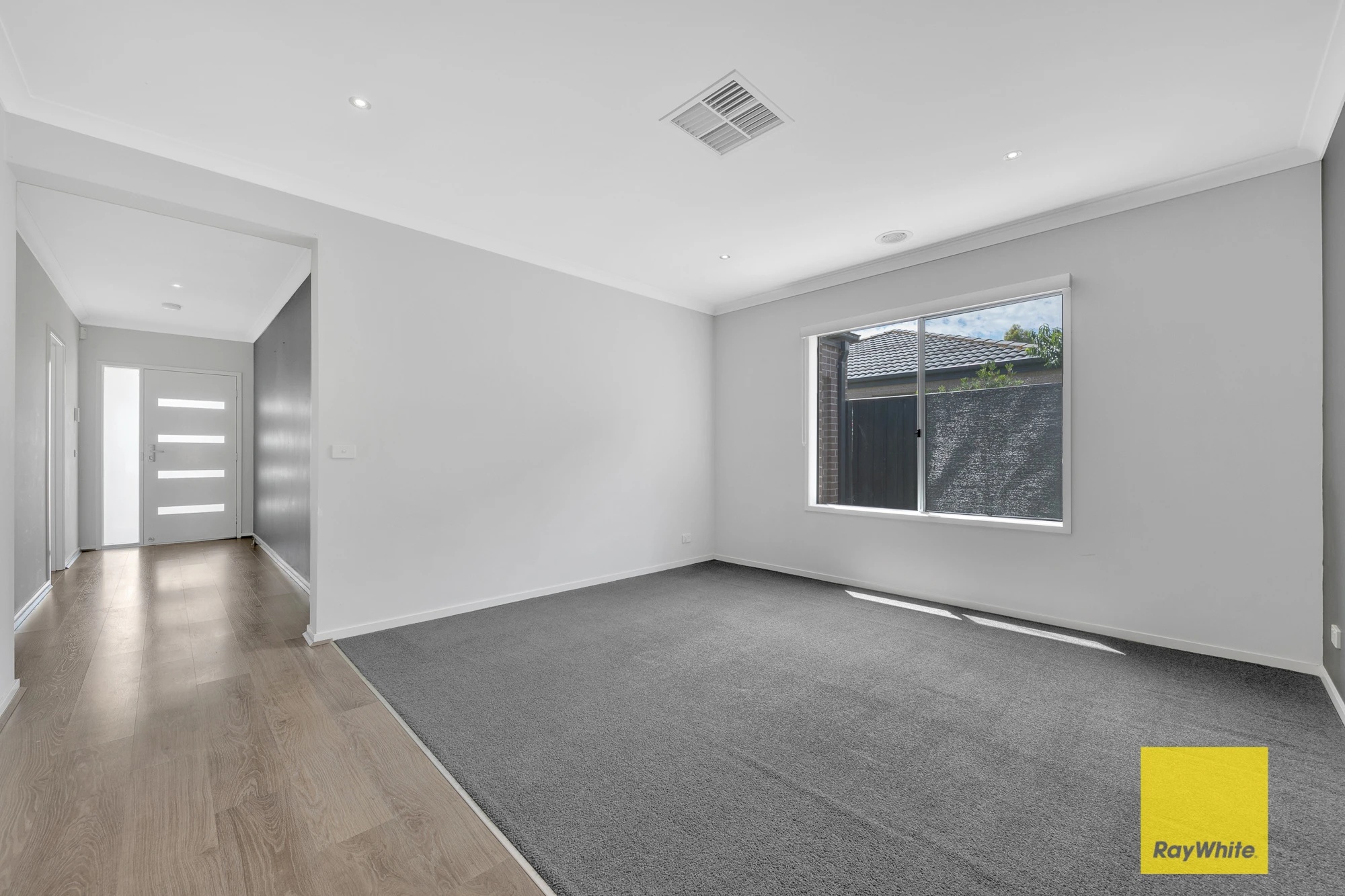 27 Hollywood Avenue, Point Cook, VIC 3030