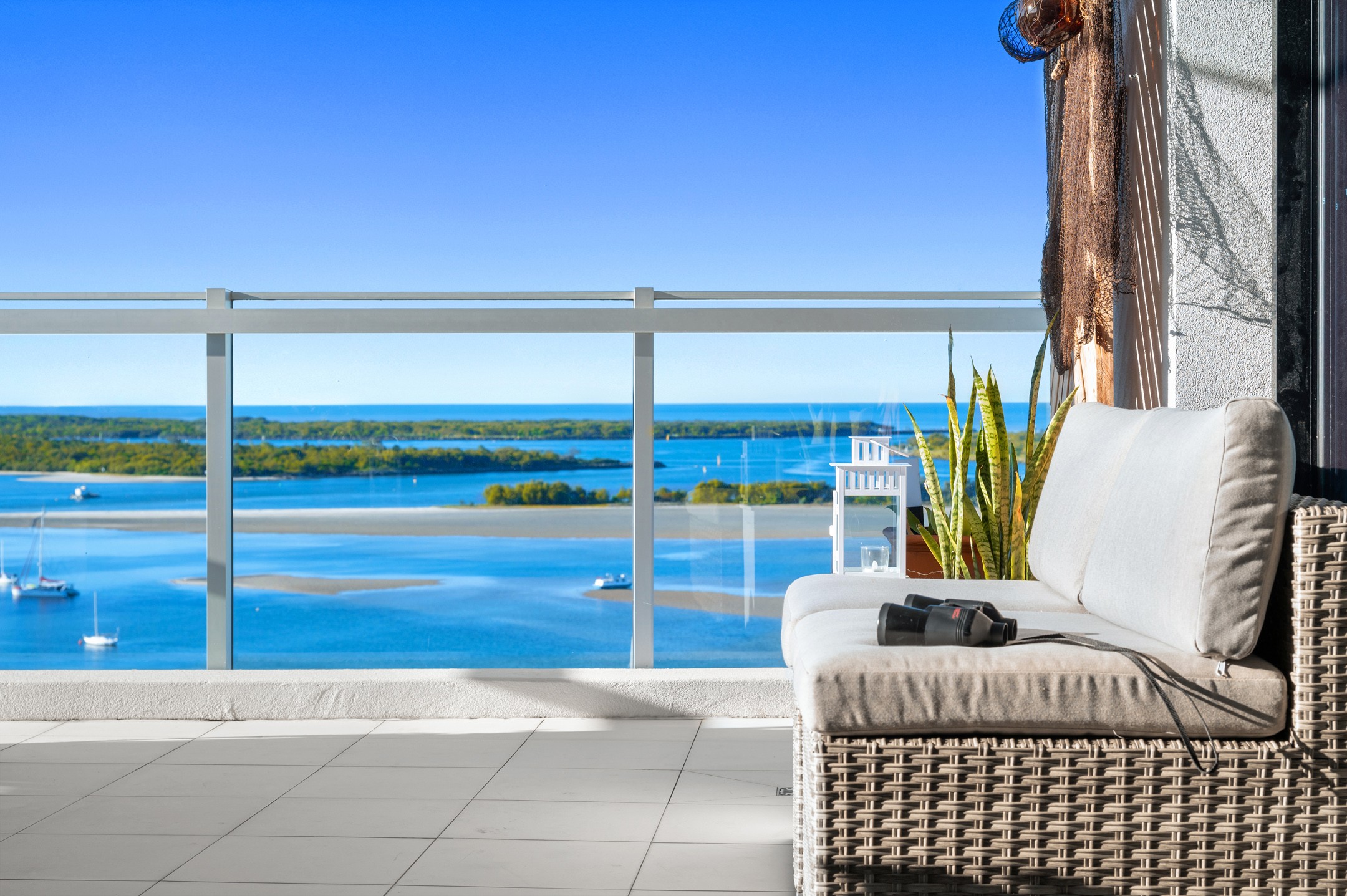 1601/230-236 Marine Parade, Labrador, QLD 4215