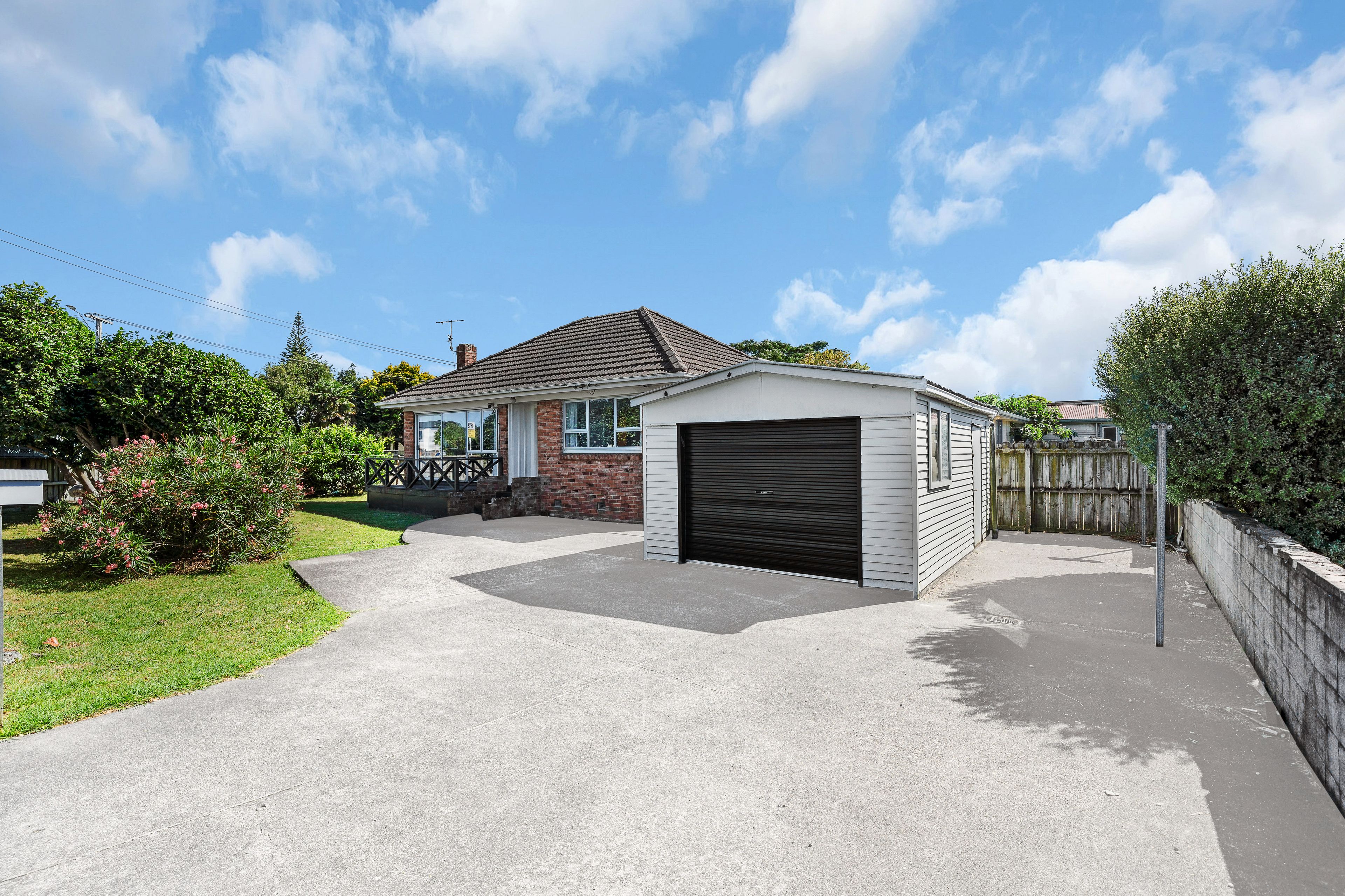 97 Russell Road, Manurewa, Manukau City