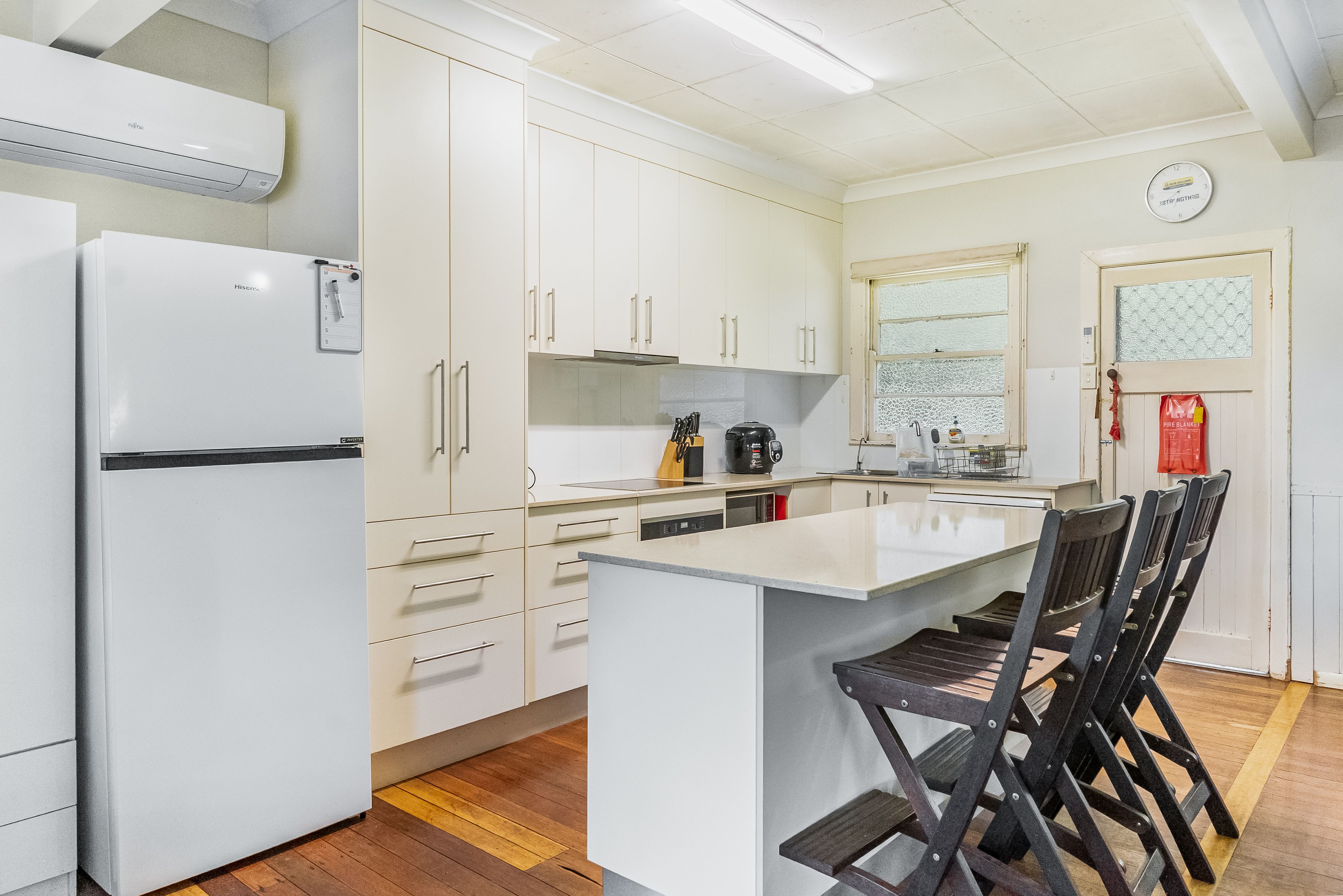 250 Dalwood Road — photo 4 of 19