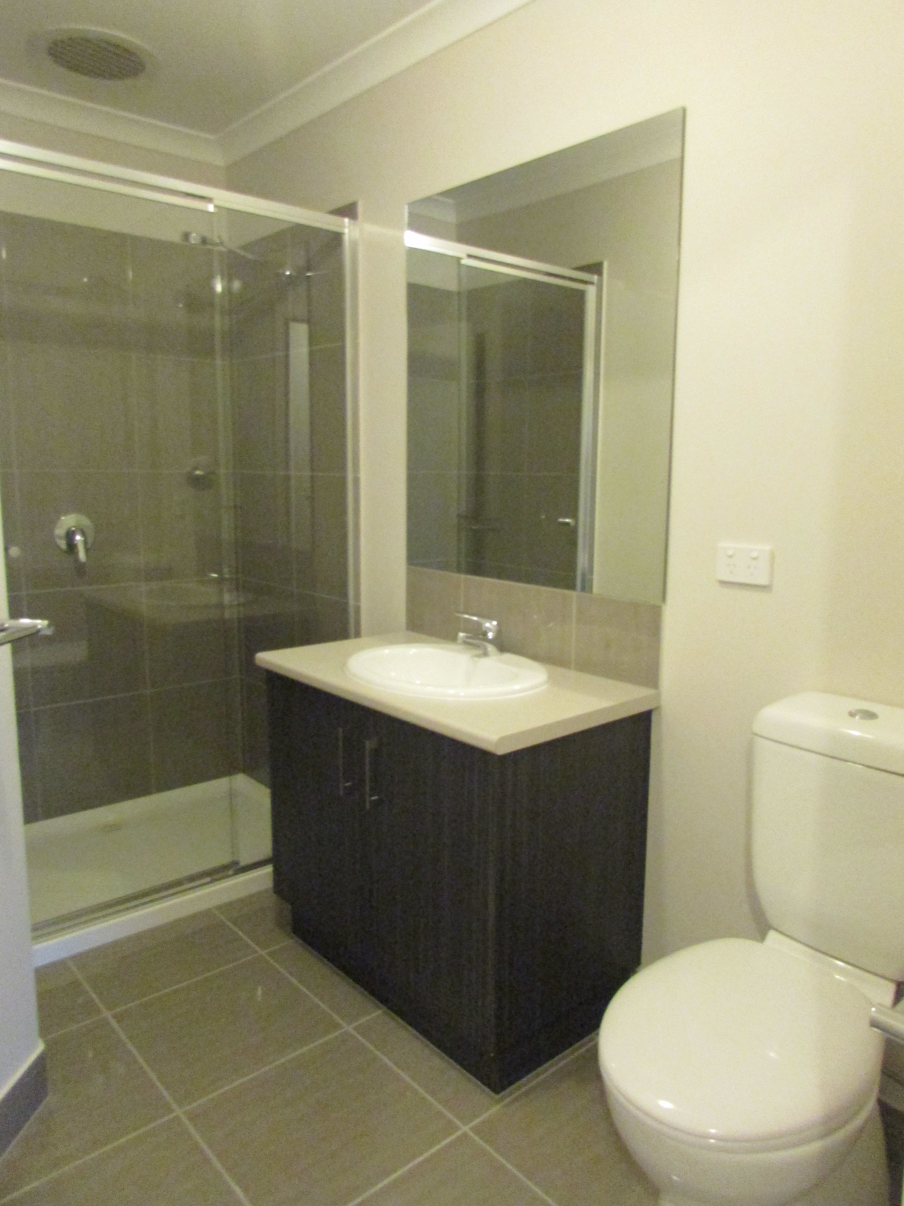 34A Hanrahan Street, Hamilton Valley, NSW 2641