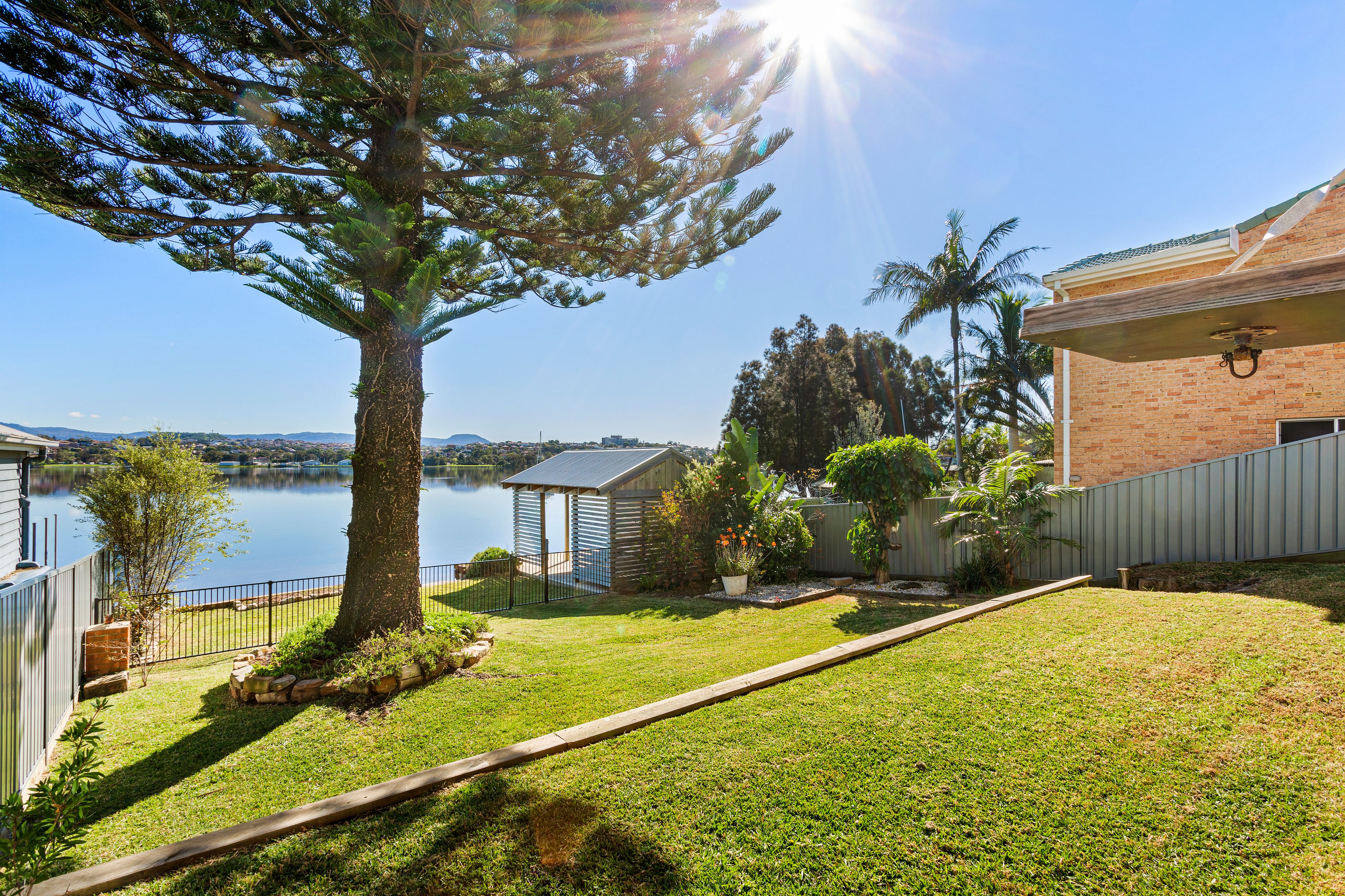 106 Lakeview Parade, Primbee, NSW 2502