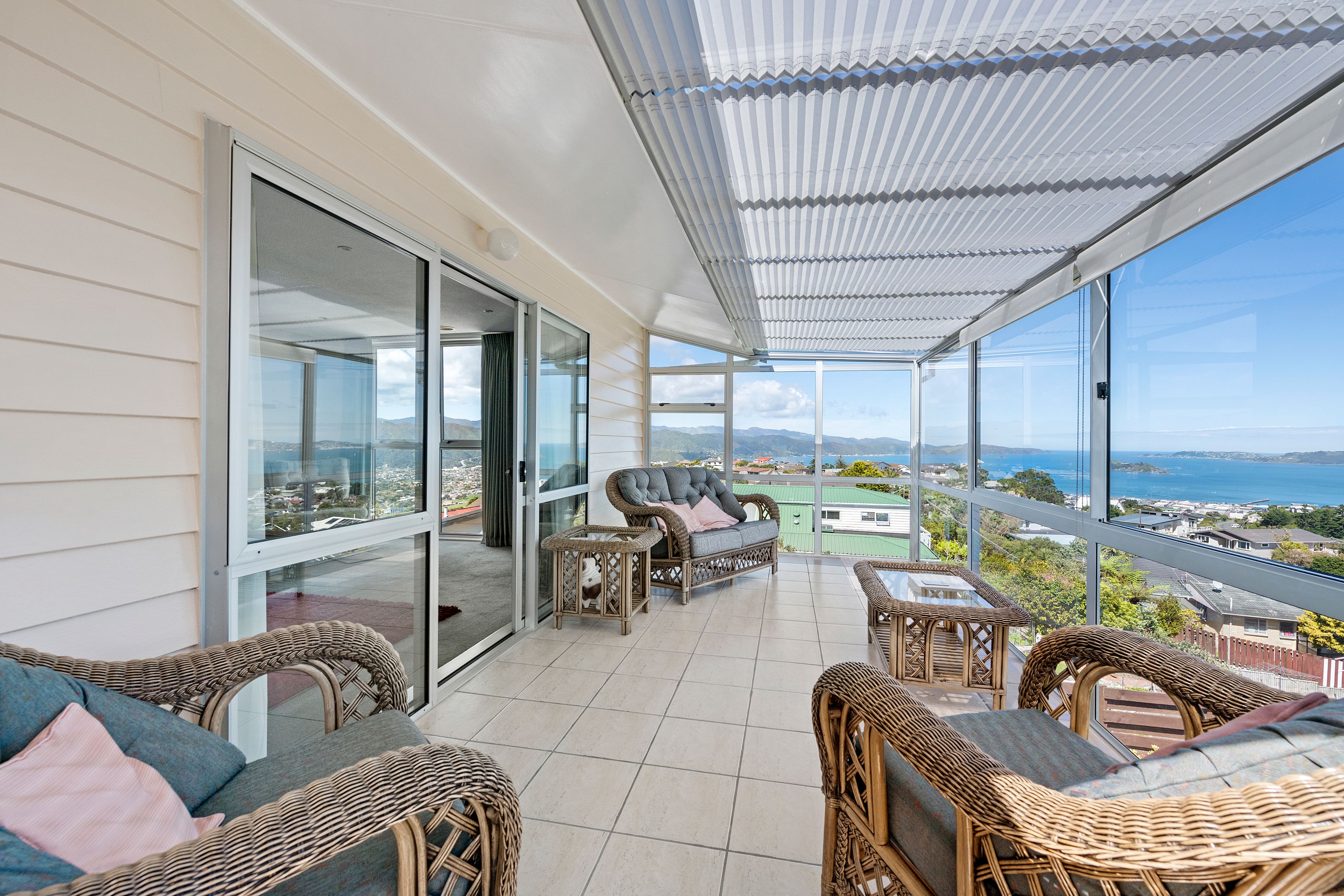 10 Wisteria Grove, Maungaraki, Lower Hutt City