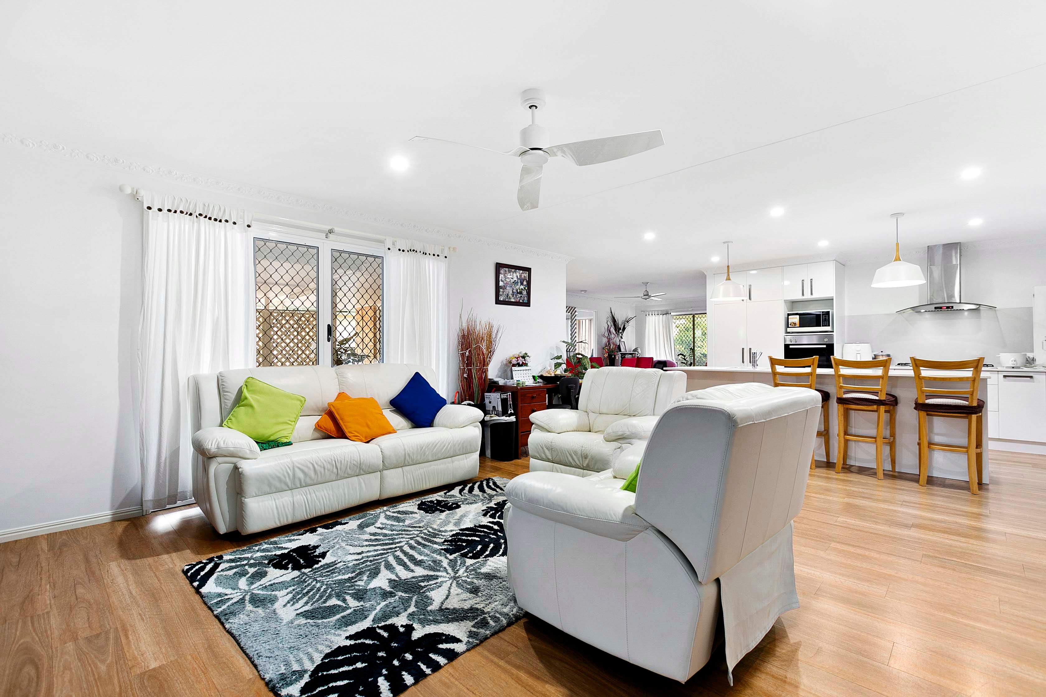 6 Hoberg Court — photo 9 of 24