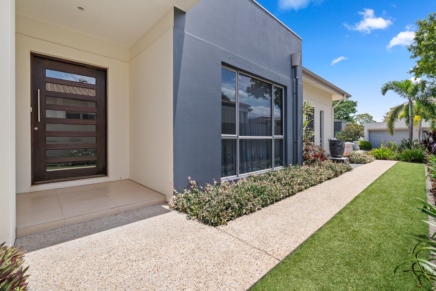 9131 Peter Senior Drive, Hope Island, QLD 4212