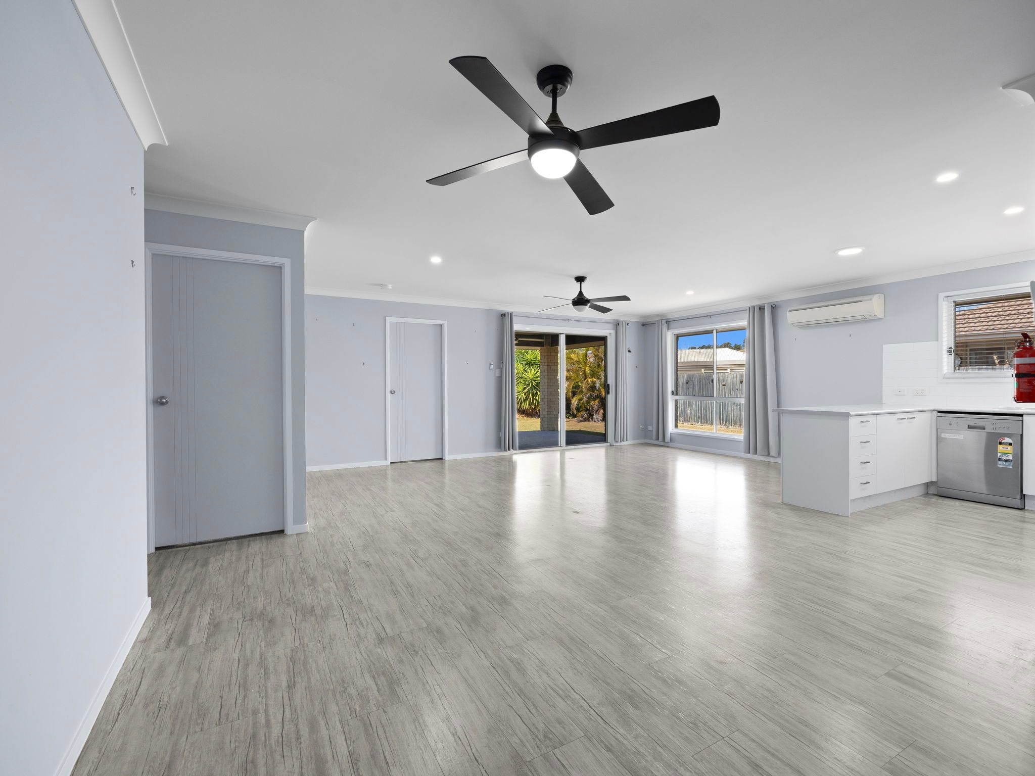 42 Tawney Street — photo 4 of 20