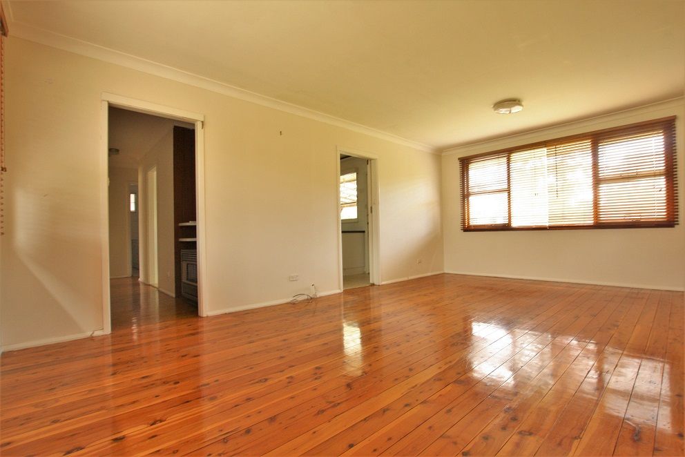 46 Myee Road, Macquarie Fields, NSW 2564