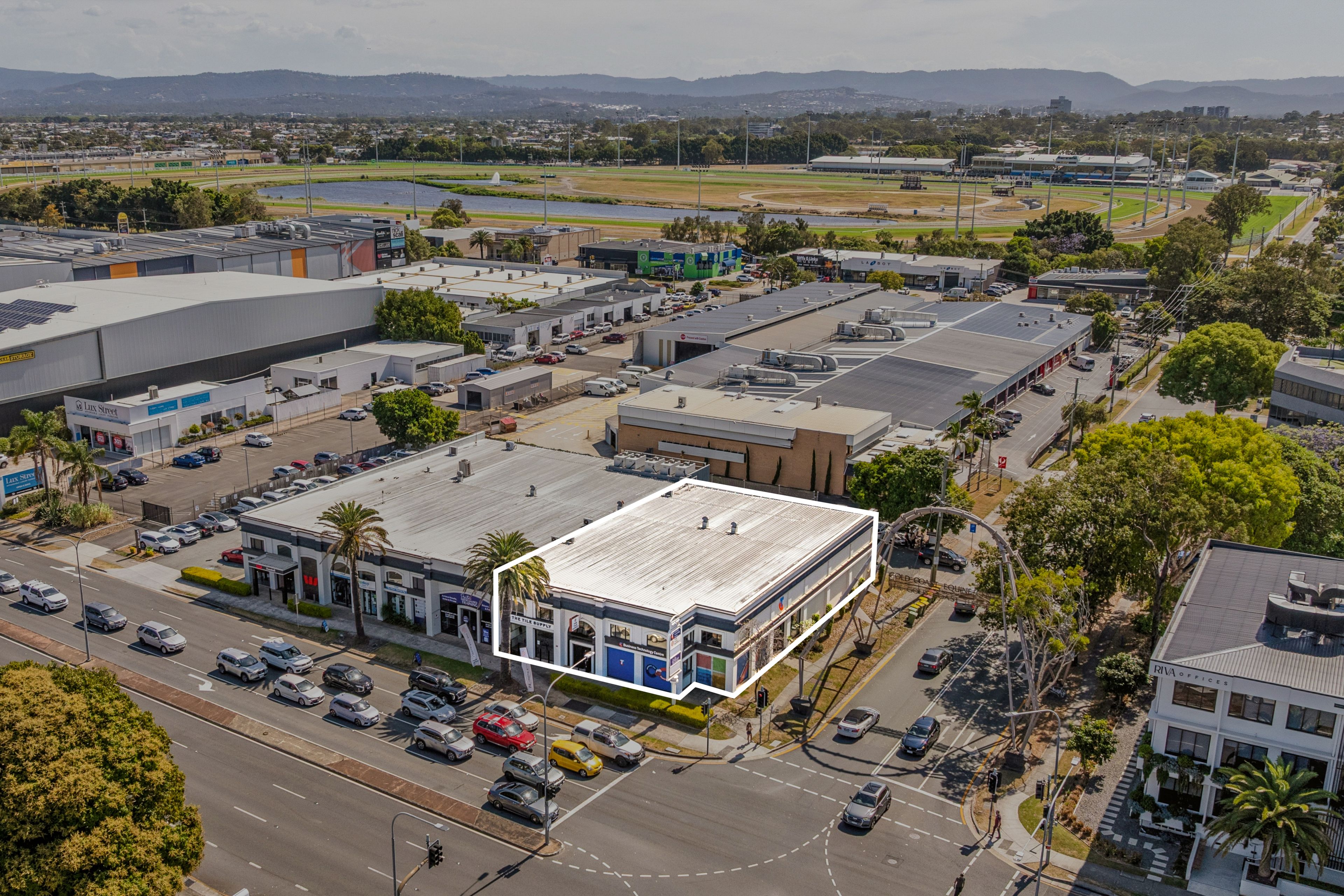 2/22 Crombie Avenue, Bundall, QLD 4217