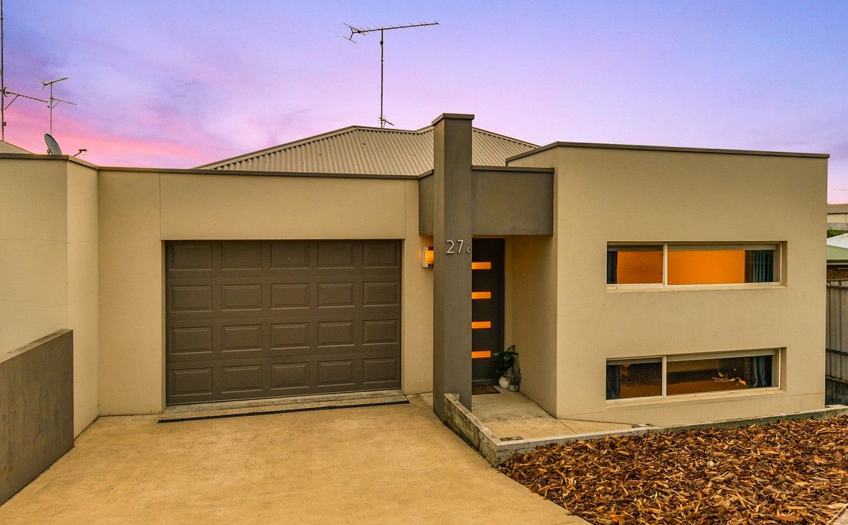 27C Hart Street — photo 2 of 12