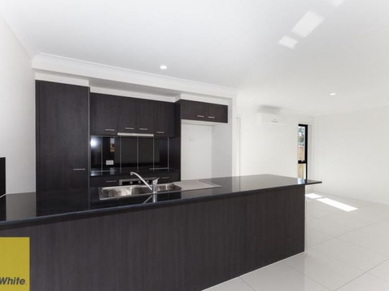 67 Naples Court, Redbank, QLD 4301