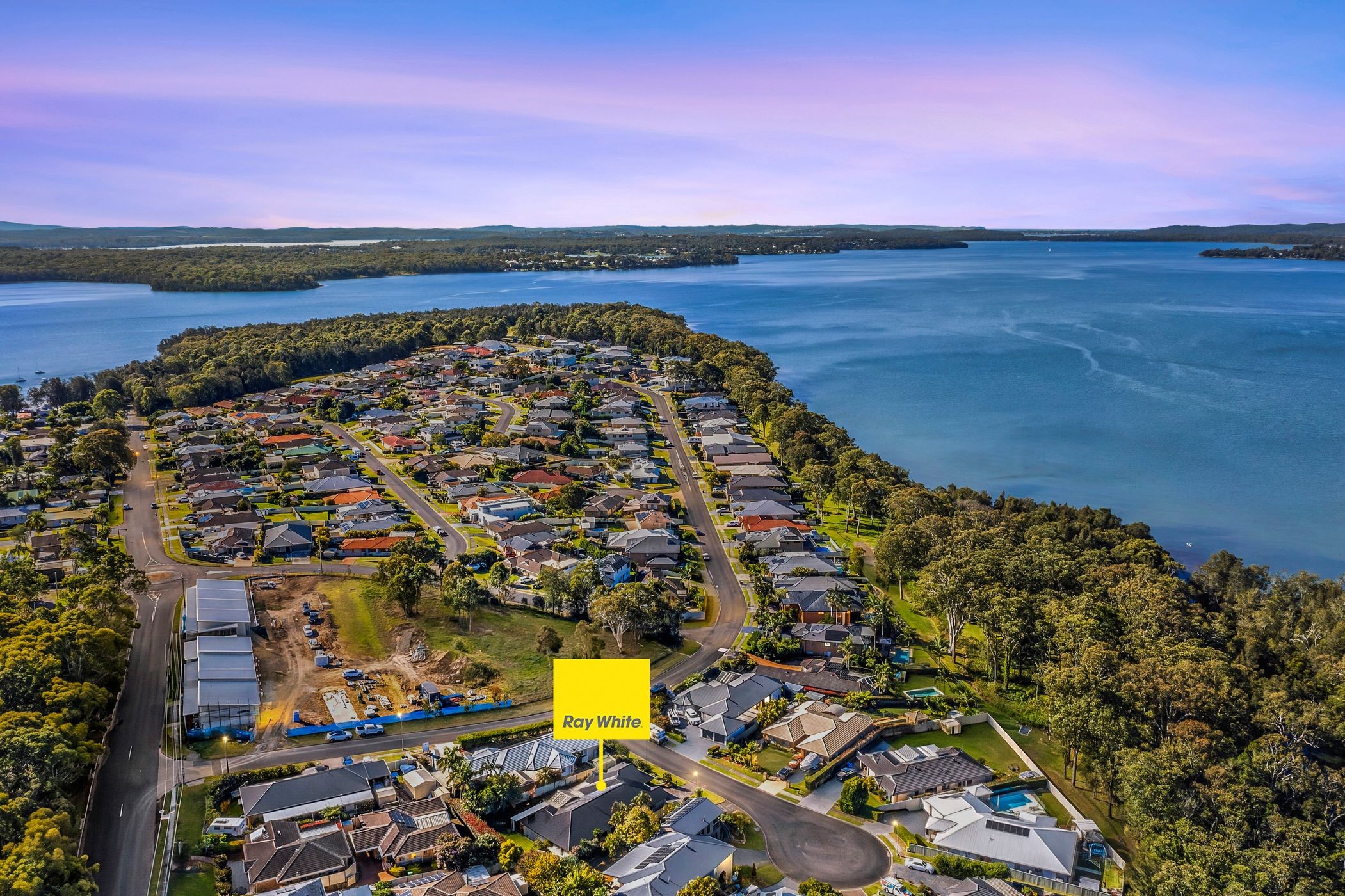 4 Kiewa Close, Wyee Point, NSW 2259