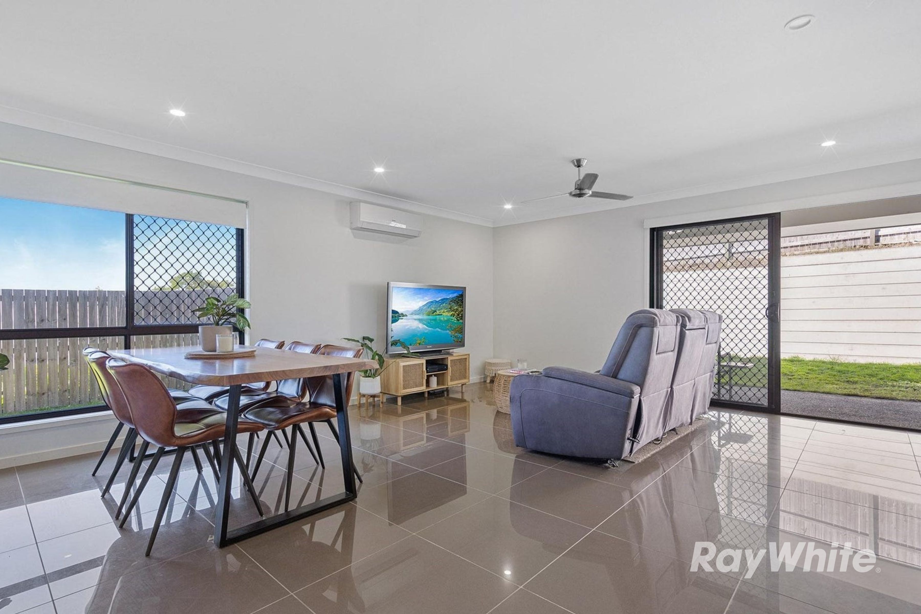 20 Kanimbla Street, Holmview, QLD 4207