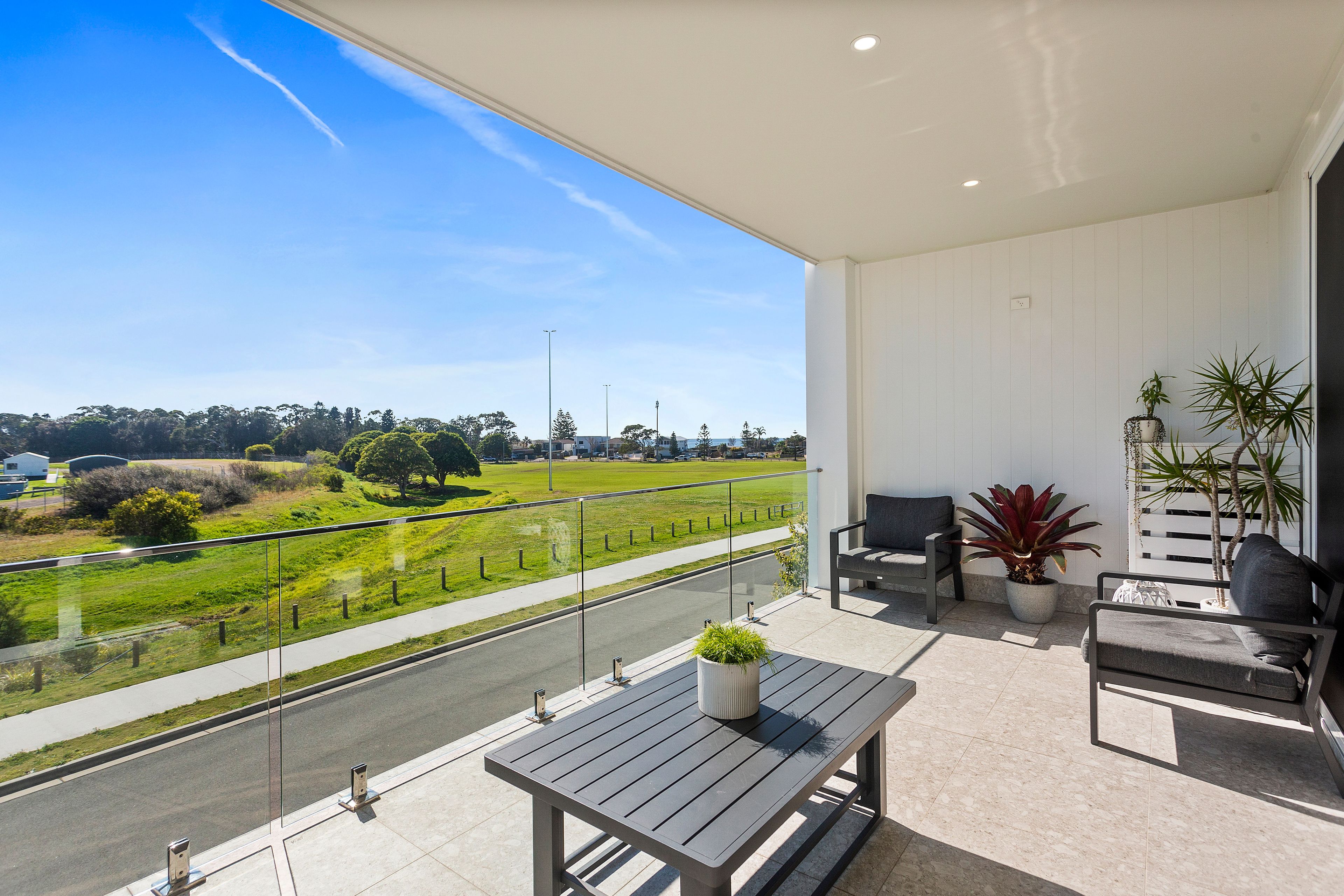 8 Catamaran Avenue — photo 11 of 18