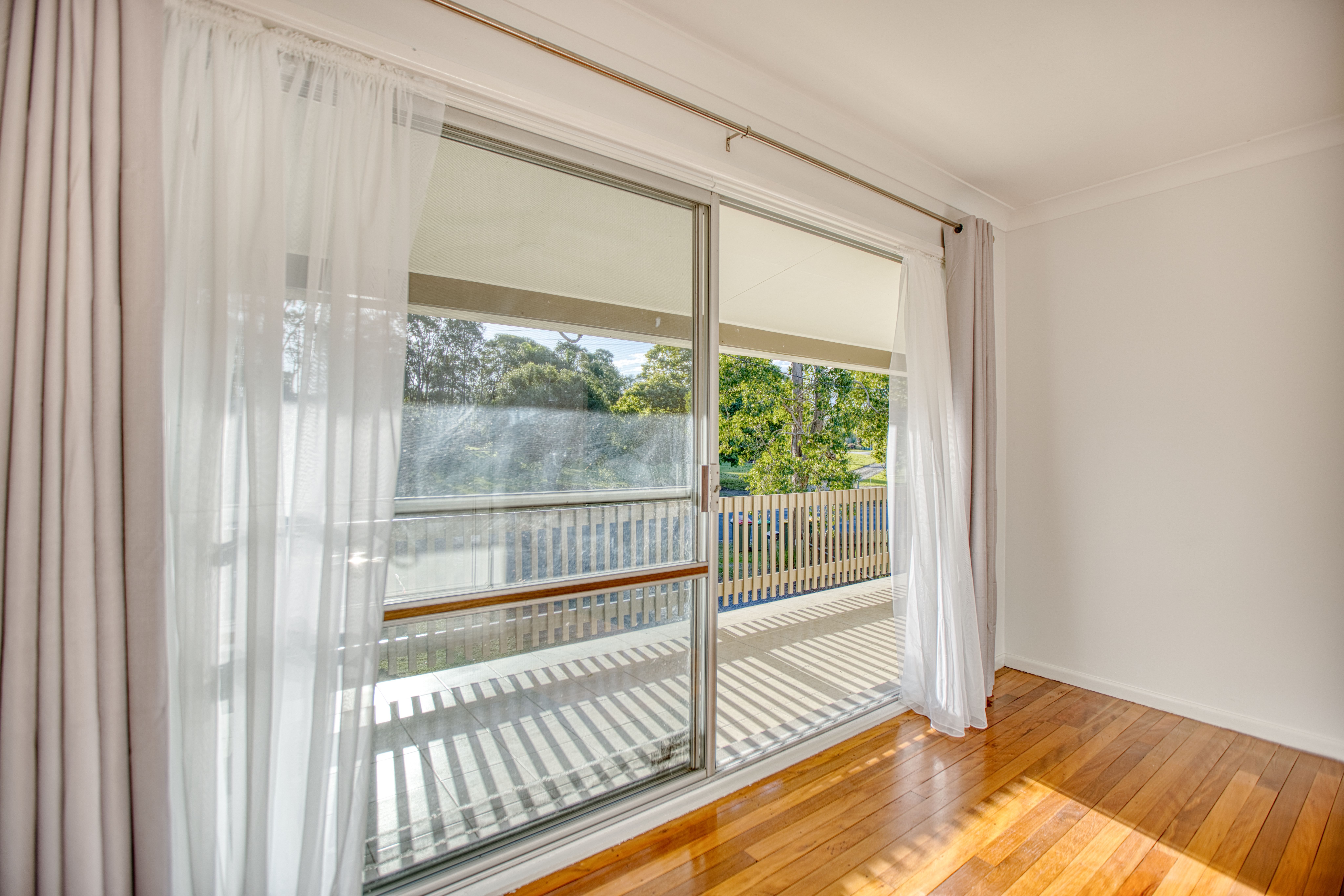 18 Gardiners Road — photo 4 of 14