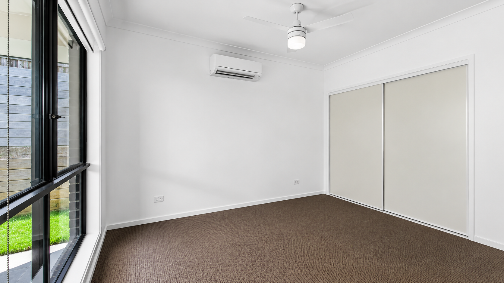6 Gumtree Crescent — photo 5 of 13
