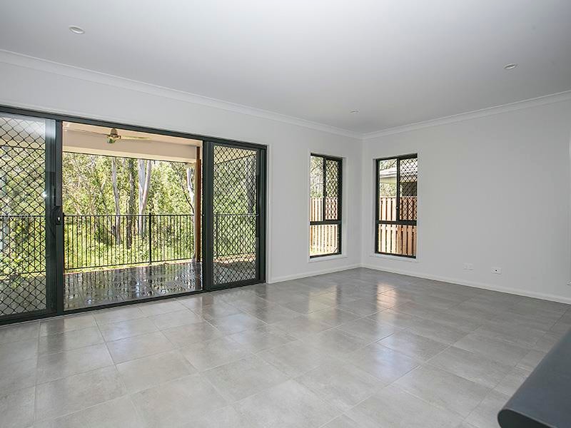 70 Macquarie Circuit, Fitzgibbon, QLD 4018