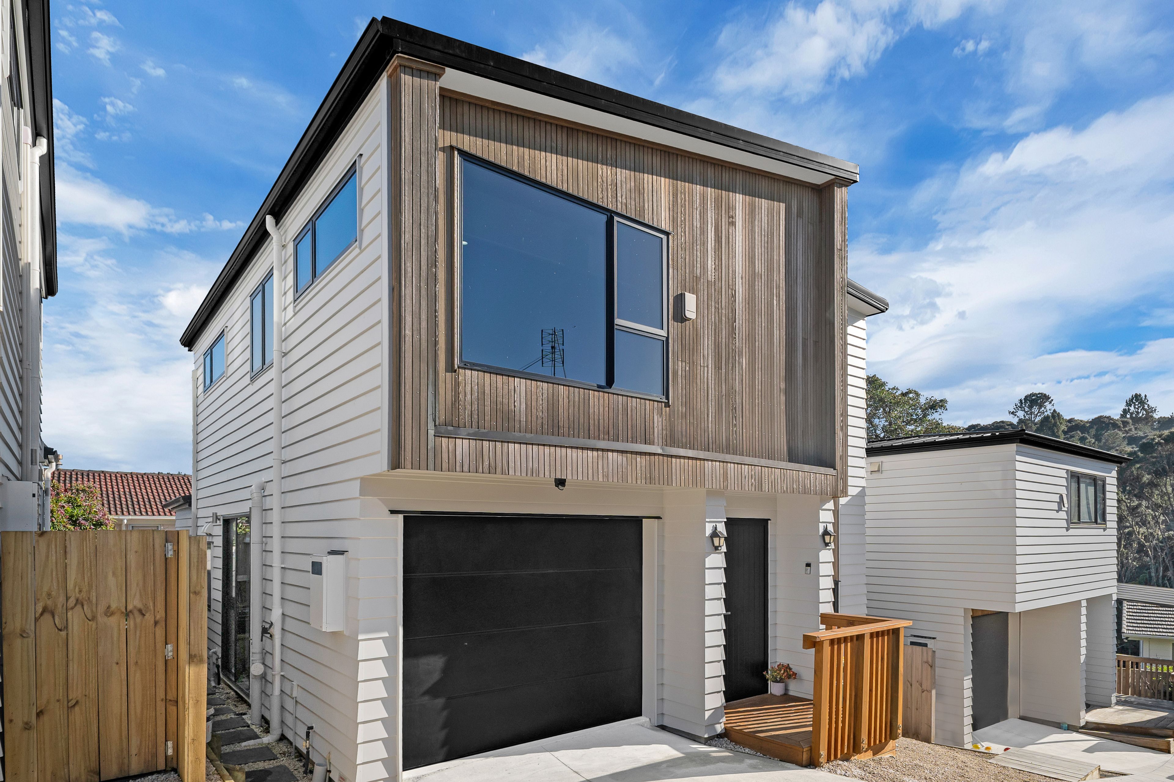 58B Spinella Drive, Bayview, North Shore City