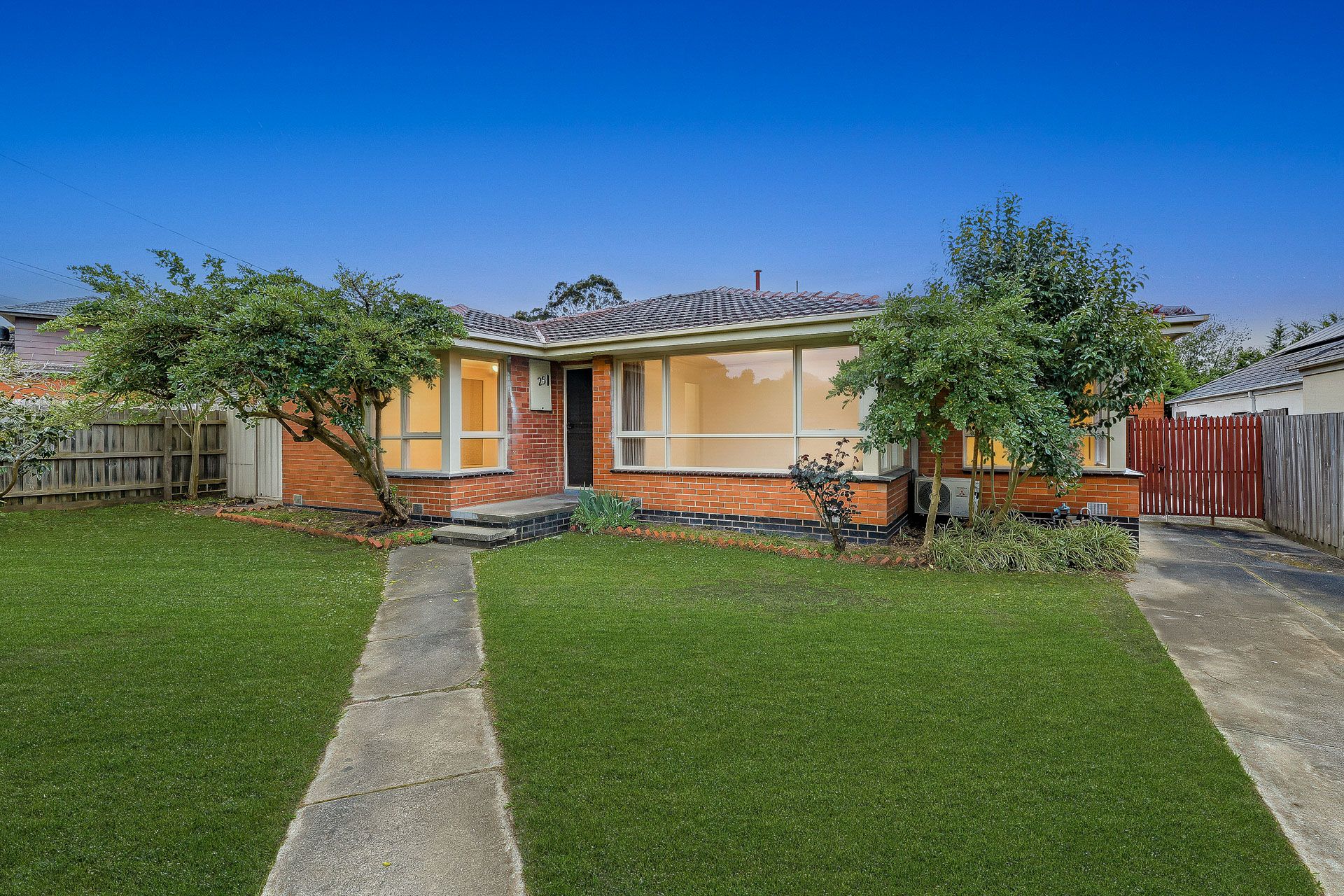 25 St Clair Road — photo from Ray White Wantirna