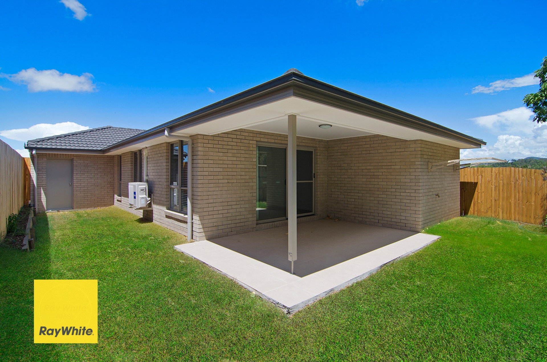 13 Paddy Circuit, Ormeau, QLD 4208