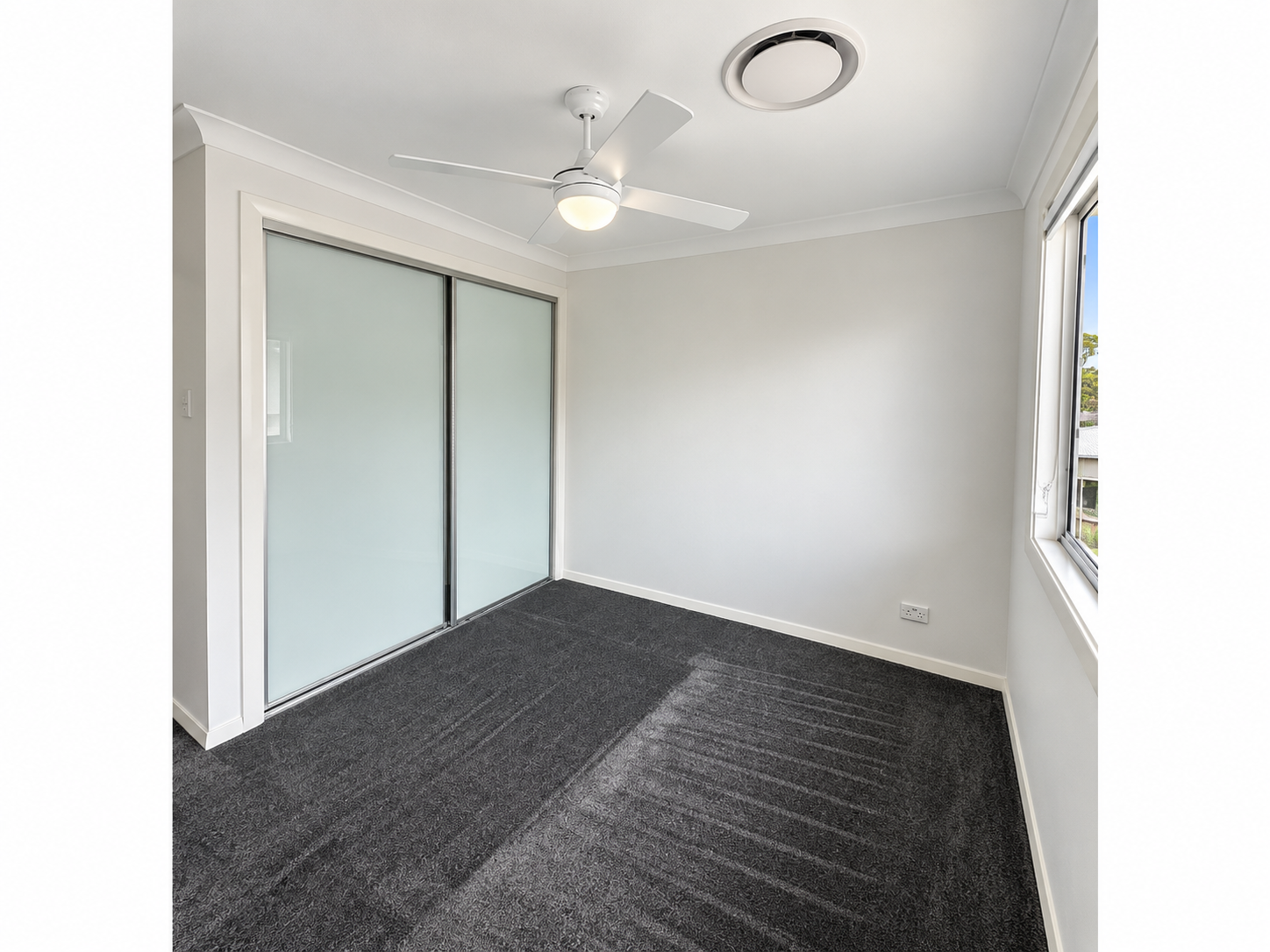 1/106 Princess Street — photo 3 of 6