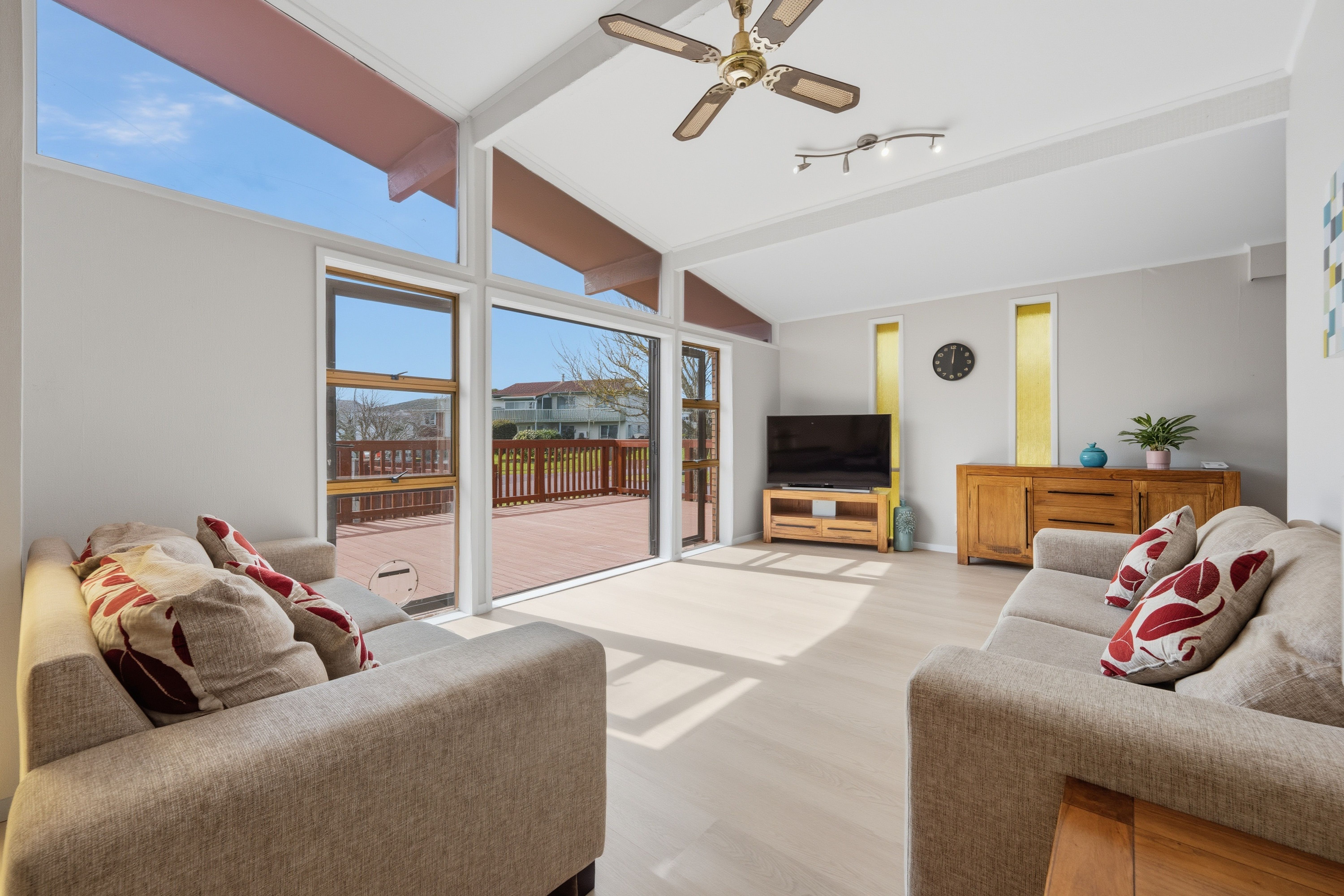 9 Claresholm Place, Mangere Bridge, Manukau City