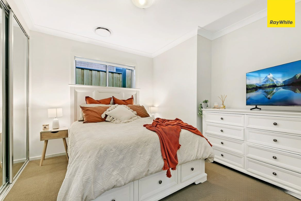 26 Carbine Street — photo 8 of 14