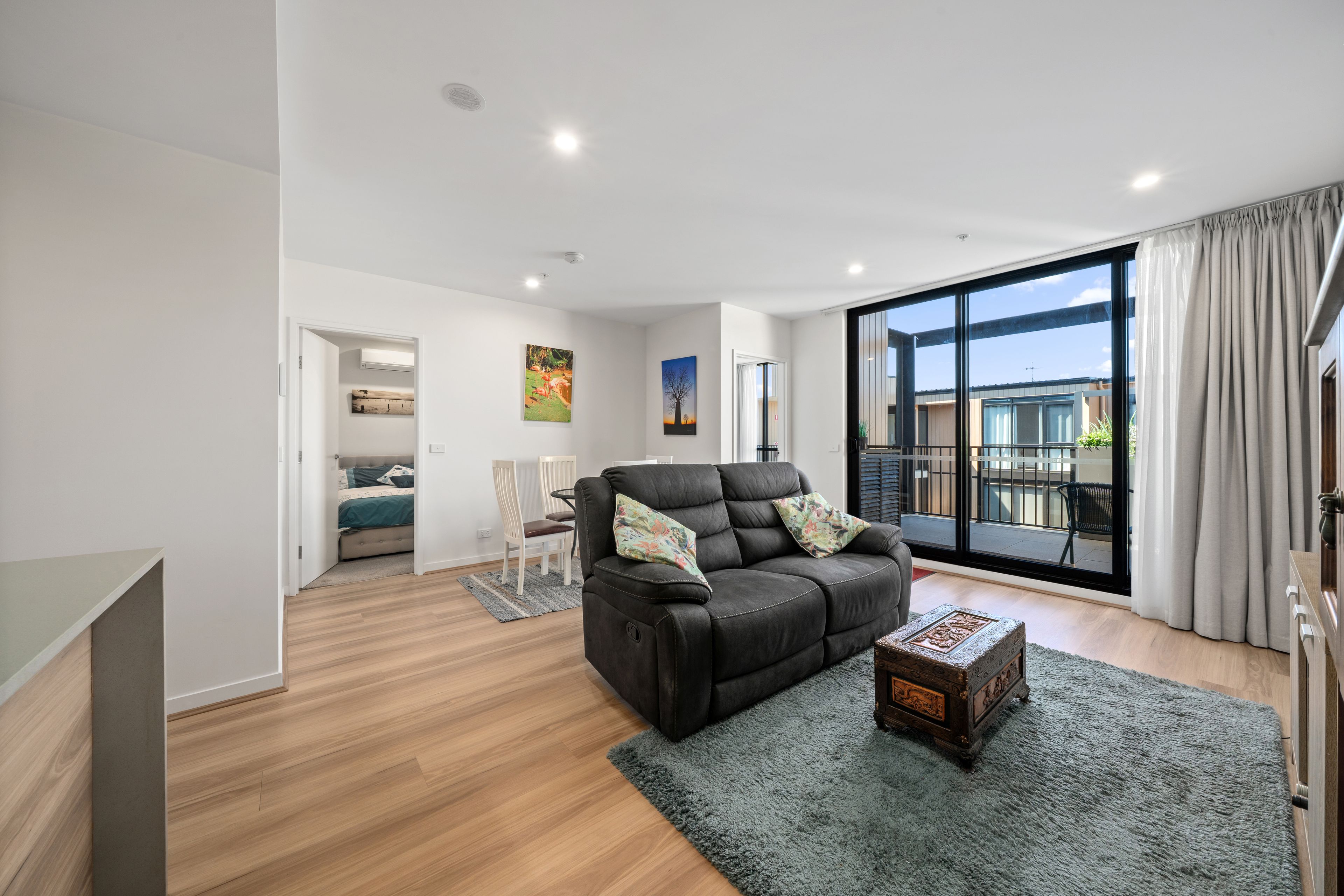 405/39 Braybrooke Street — photo 6 of 19