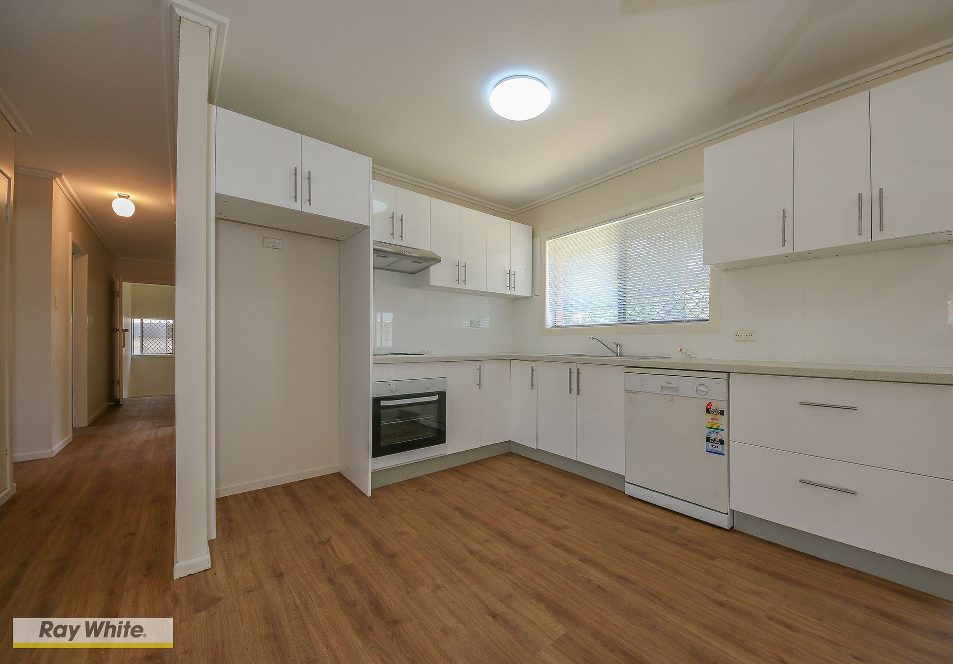 11 Amanda Street, Scarborough, QLD 4020
