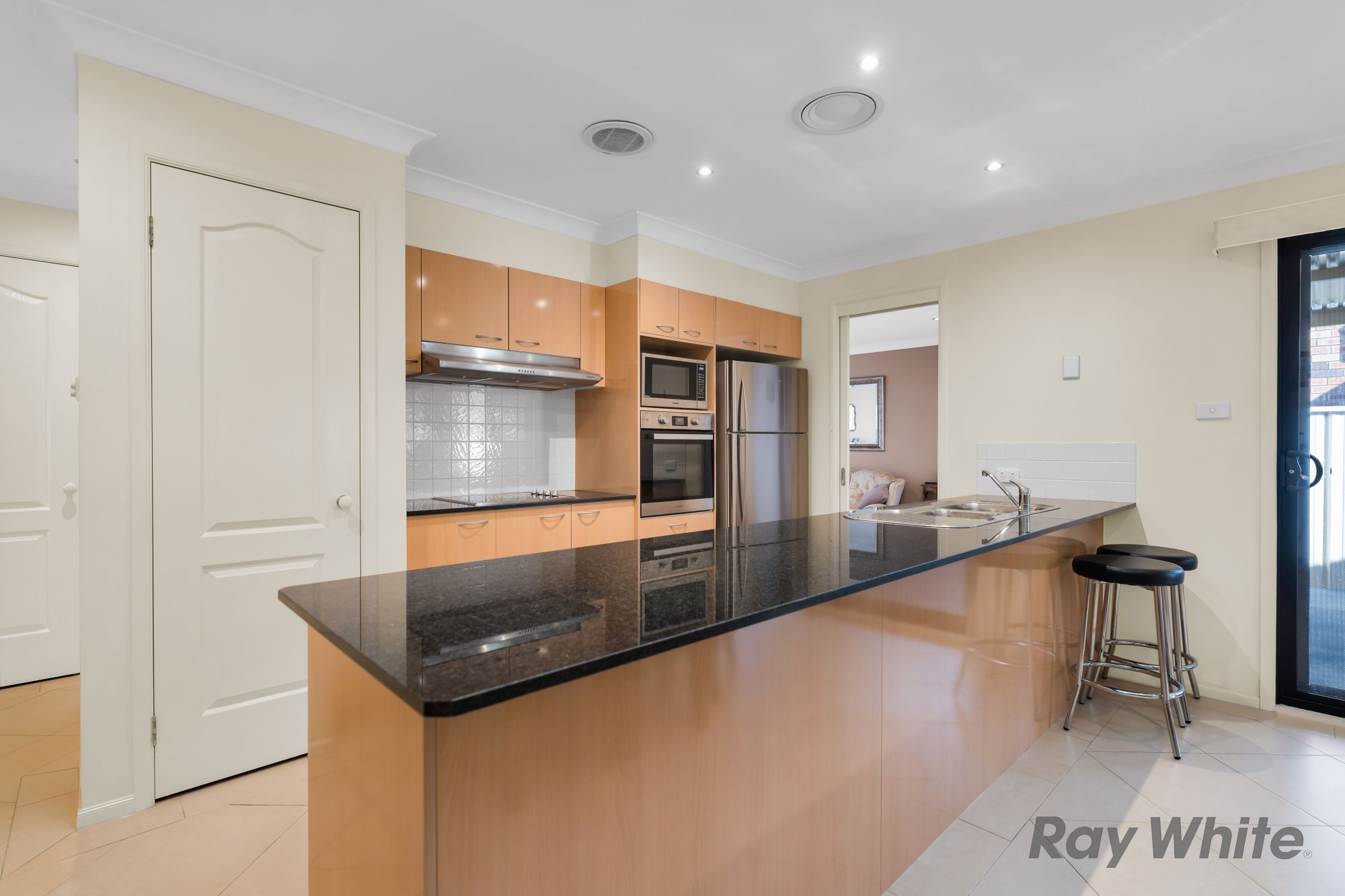 7 Ayrshire Gardens, Picton, NSW 2571