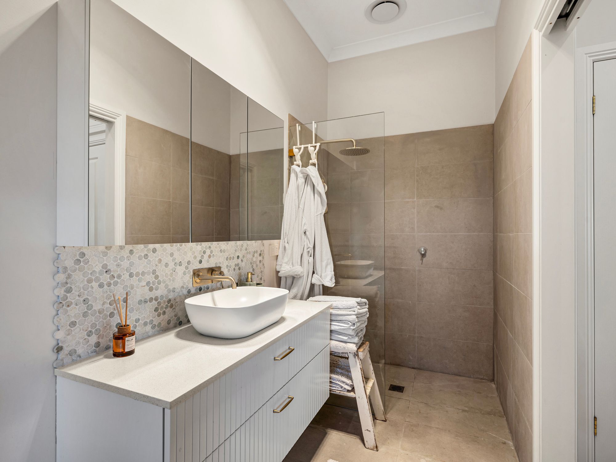 354 Three Chain Road — photo 11 of 22