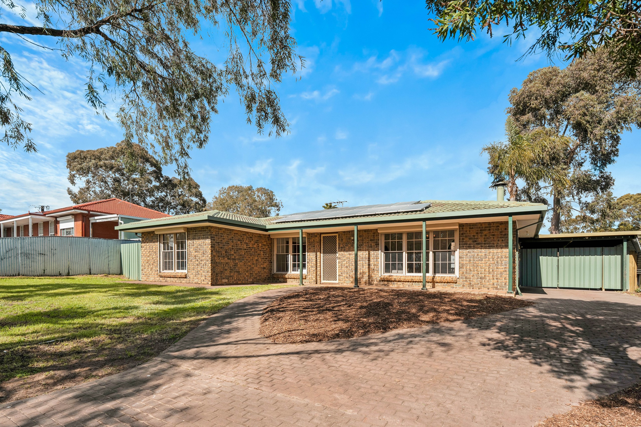 96 Sunnymeade Drive, Aberfoyle Park, SA 5159