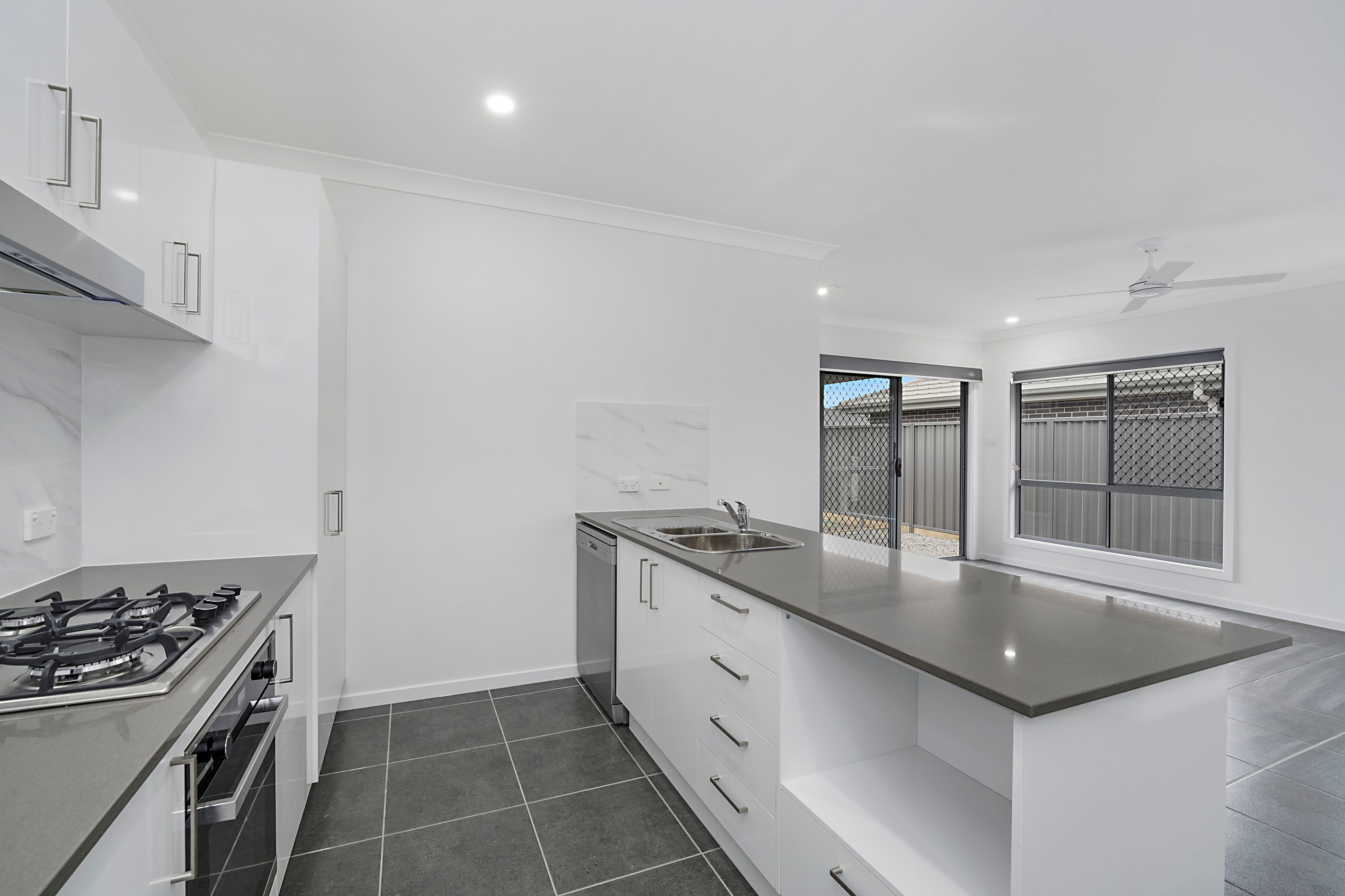 2/8 Aspen Drive, Gillieston Heights, NSW 2321